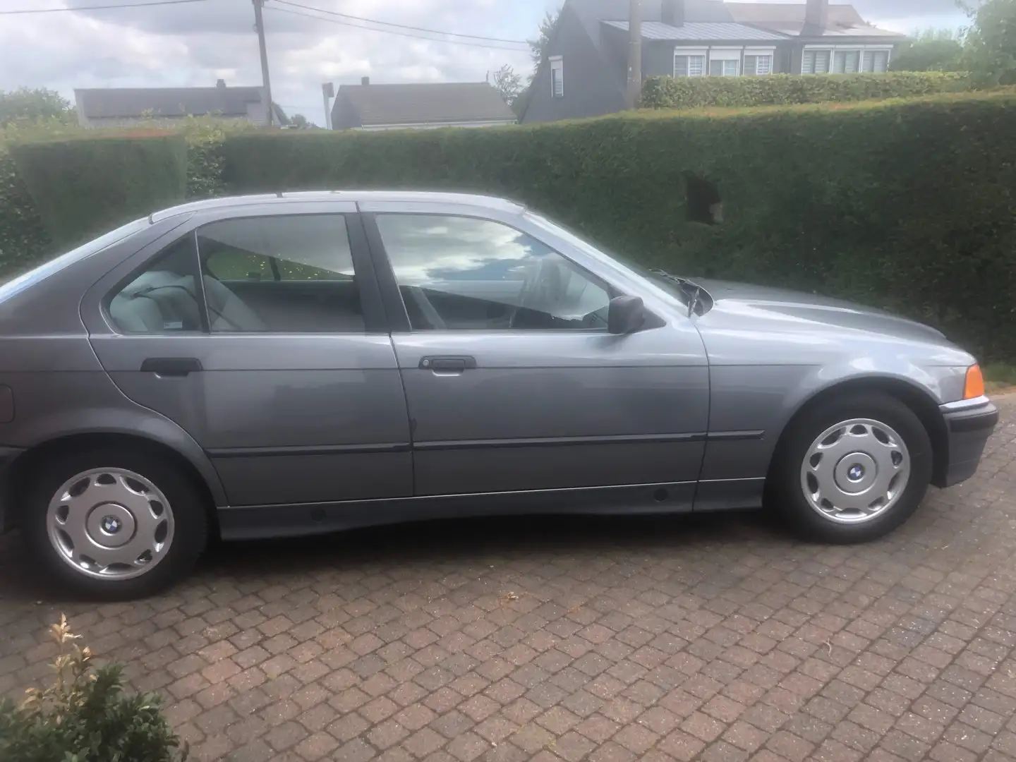 BMW 316 316i Gris - 2