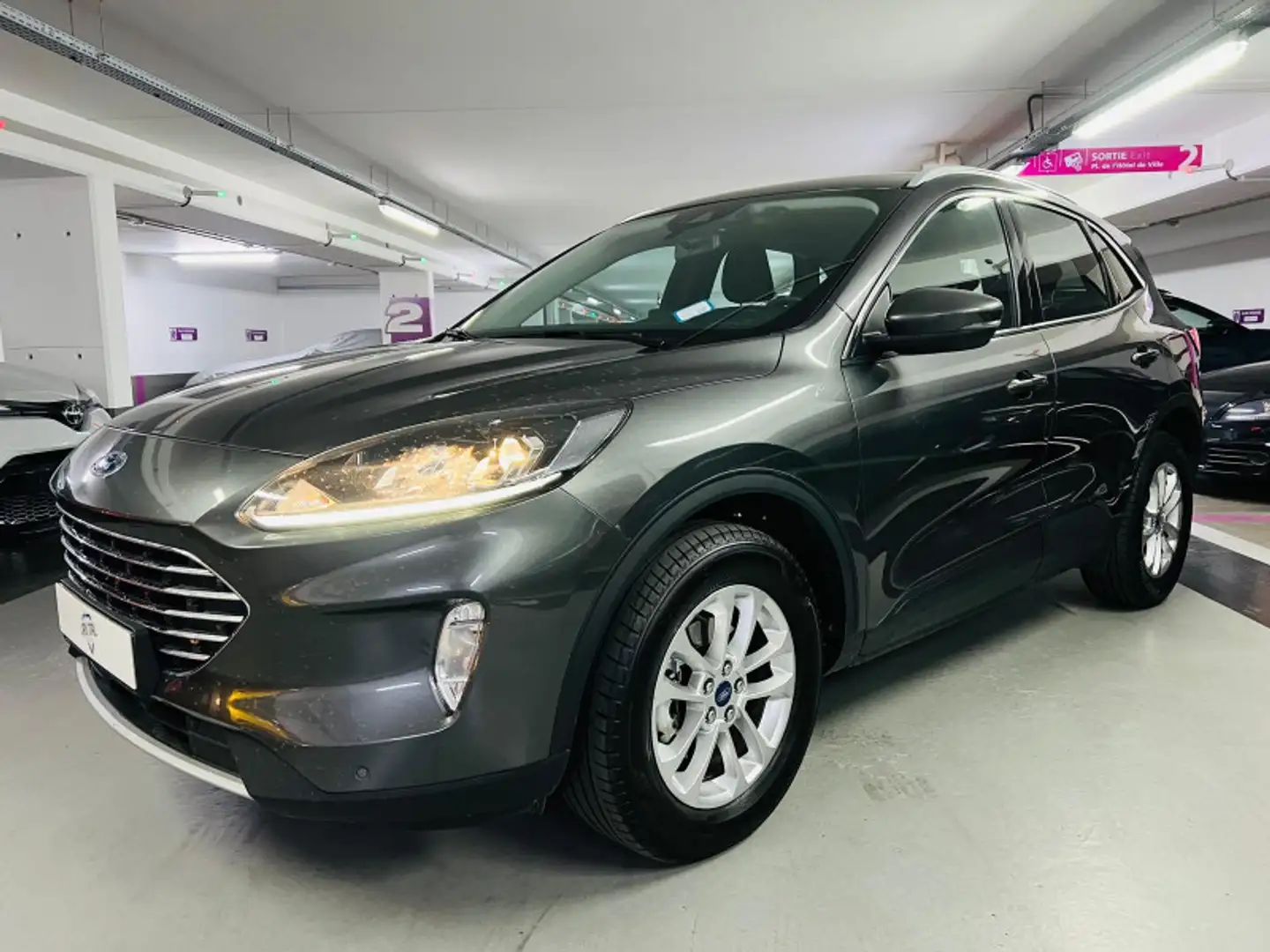Ford Kuga 2.5 DURATEC 190CH FHEV E85 TITANIUM BVA***TVA*** Grigio - 1