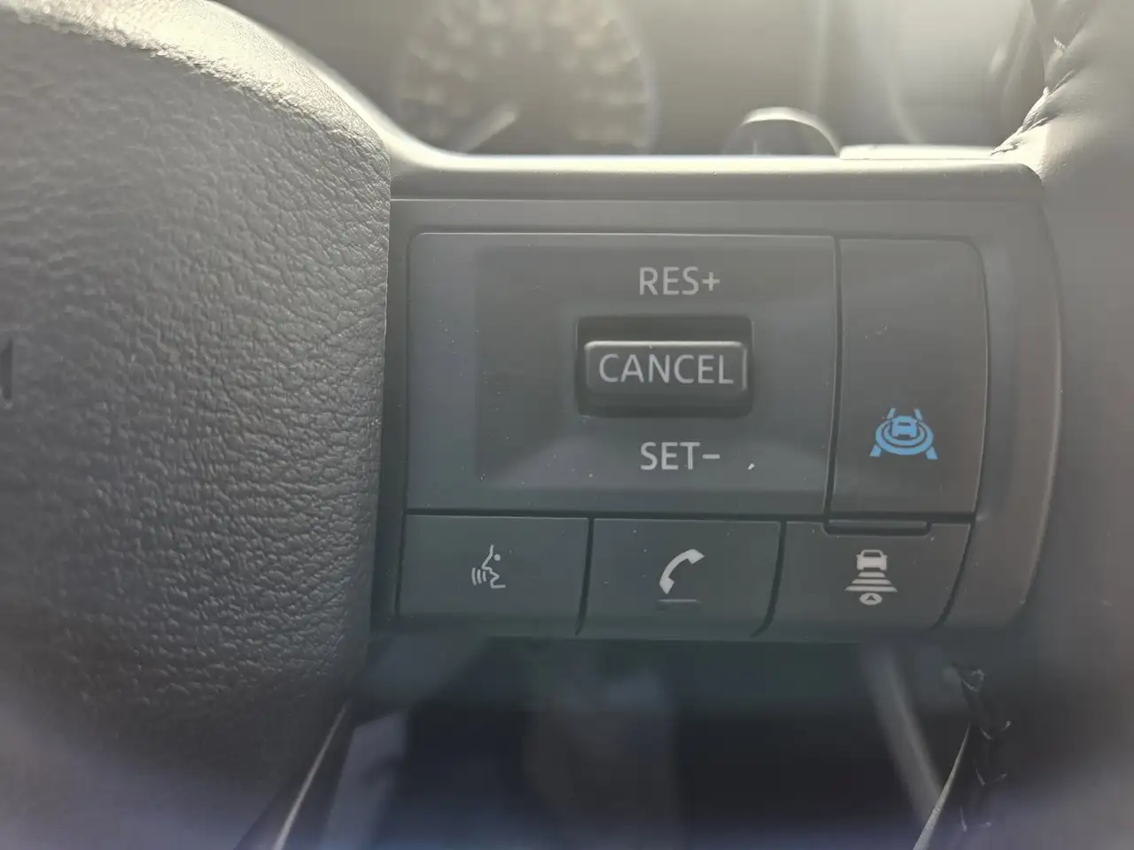 Nissan Rogue fotografie Nissan Rogue