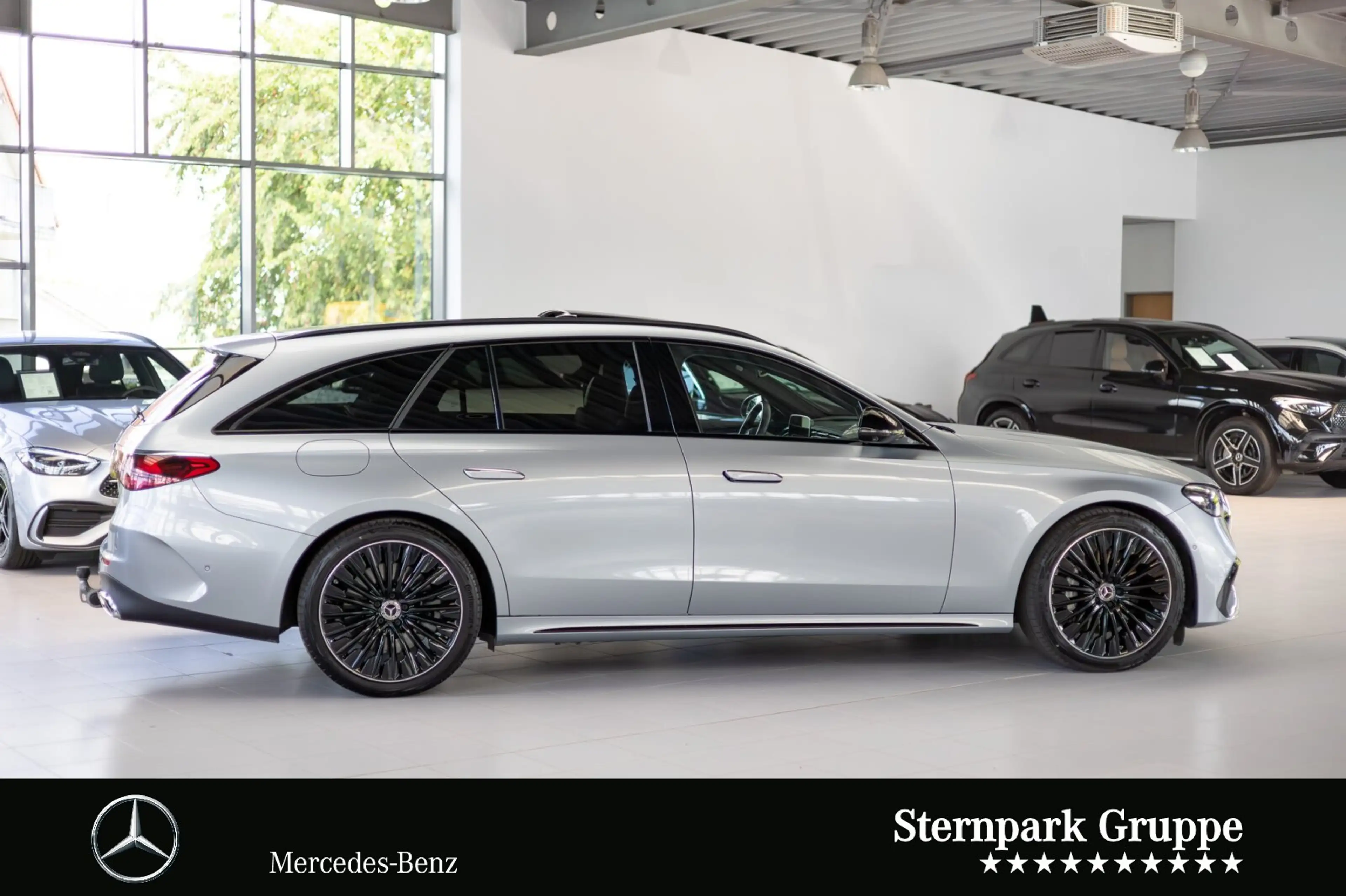 Mercedes-Benz E 450 E 450 d 4M T AMG Prem+*AHK*HUD*Sitzkl*Pano*Burm* — photo 4