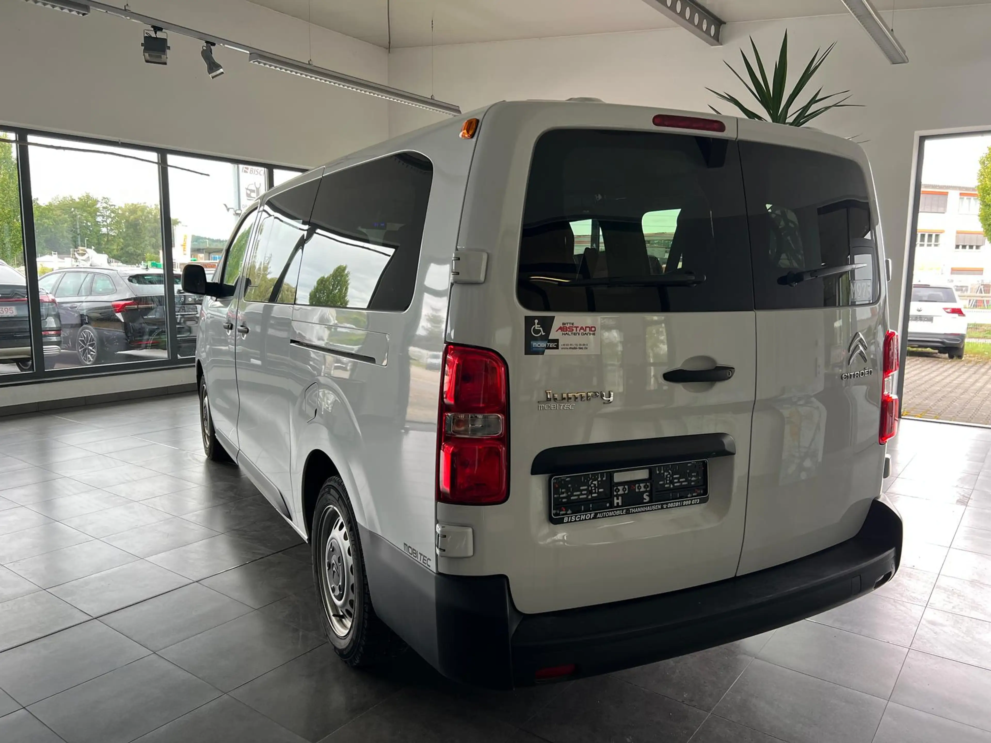 Citroen Jumpy 2.0HDI 7-Sitze + Rollstuhlplatz LightFLOOR — photo 5