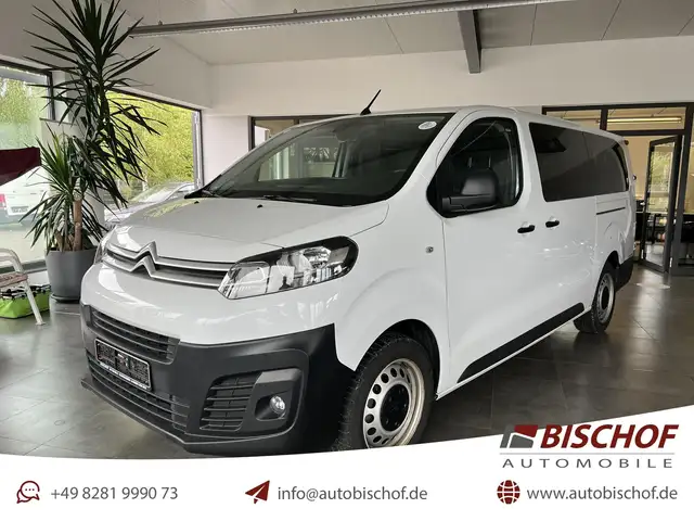 Citroen Jumpy 2.0HDI 7-Sitze + Rollstuhlplatz LightFLOOR