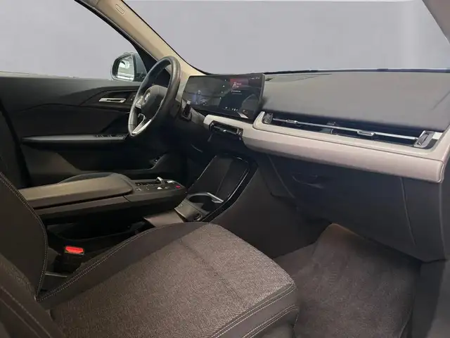 BMW X1 view 14