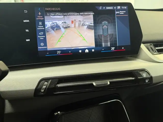 BMW X1 view 21