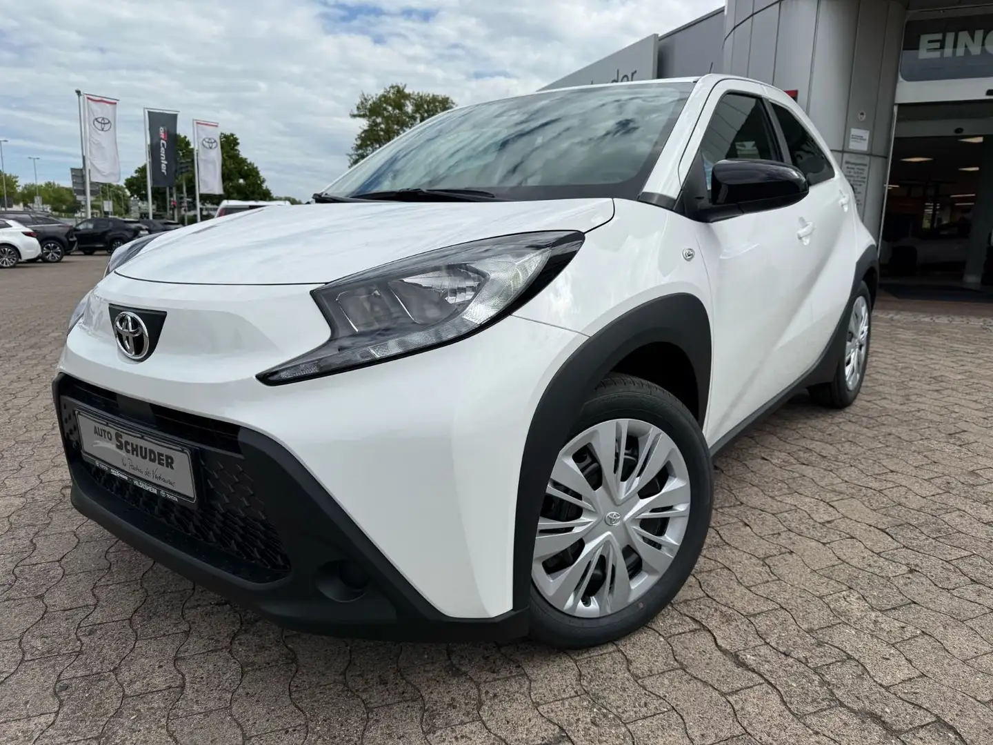 Toyota Aygo X Play **SOFORT VERFÜGBAR** Білий - 1