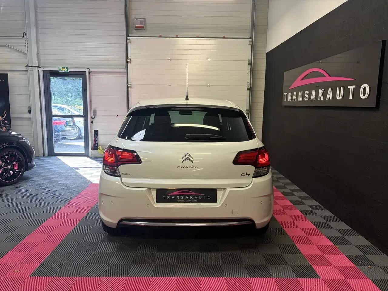 Citroen C4 Berline — photo 4