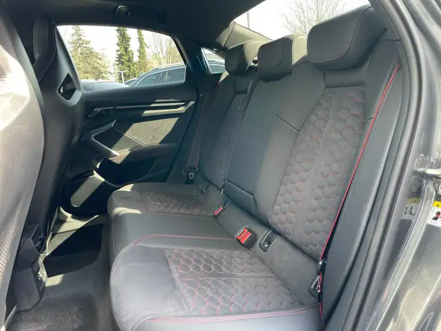 Audi RS3 Audi RS 3 Limousine Ansicht 6