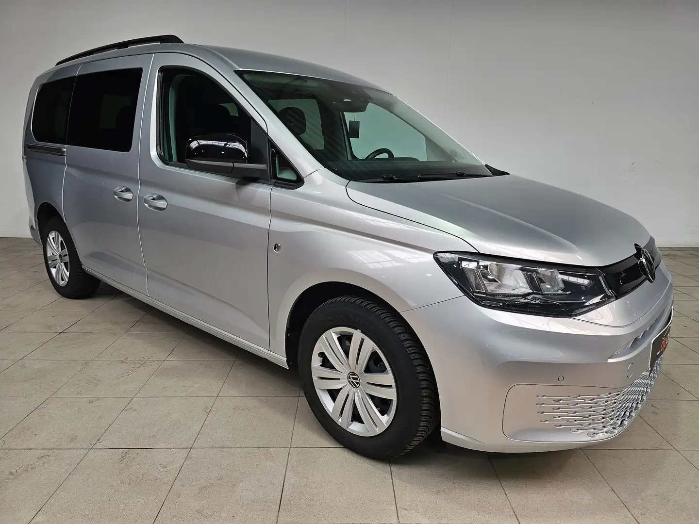 Volkswagen Caddy MAXI 2.0 TDi Style 7pl. DSG Zilver - 2