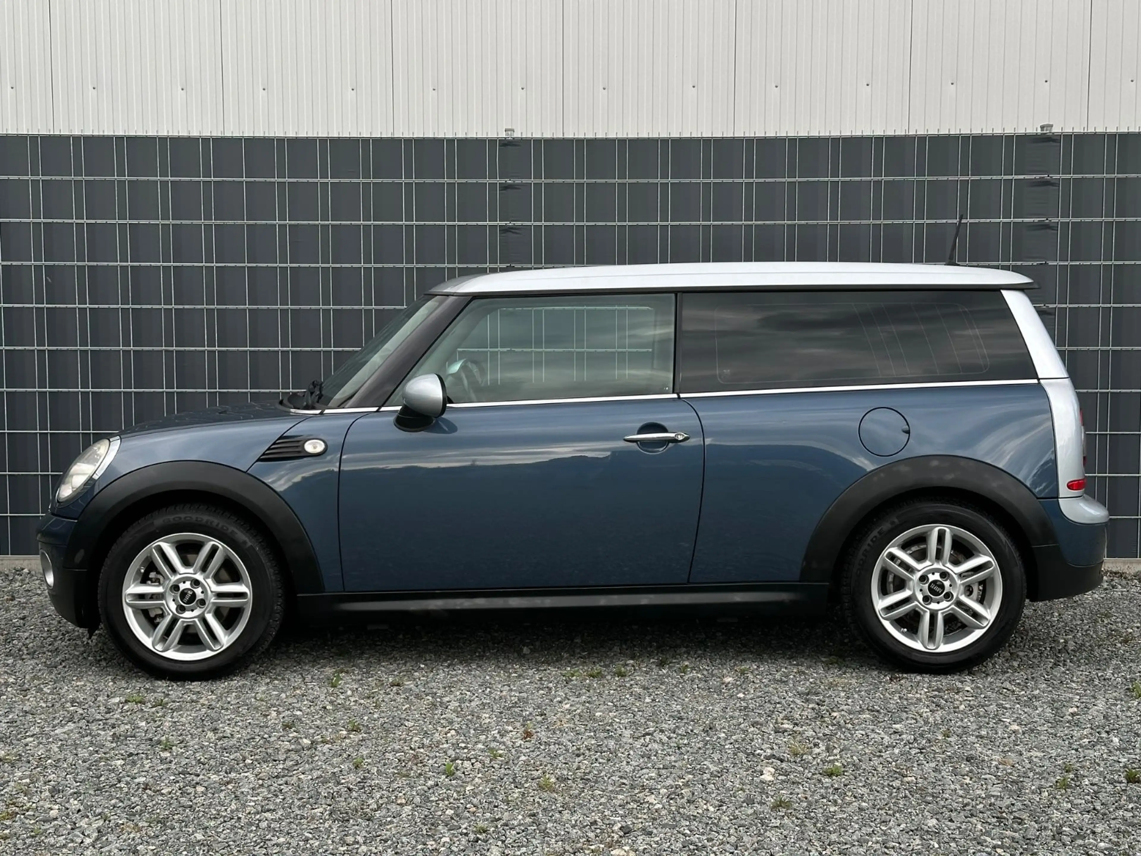 MINI Cooper Clubman Klima SHZ Xenon PDC Navi — photo 2