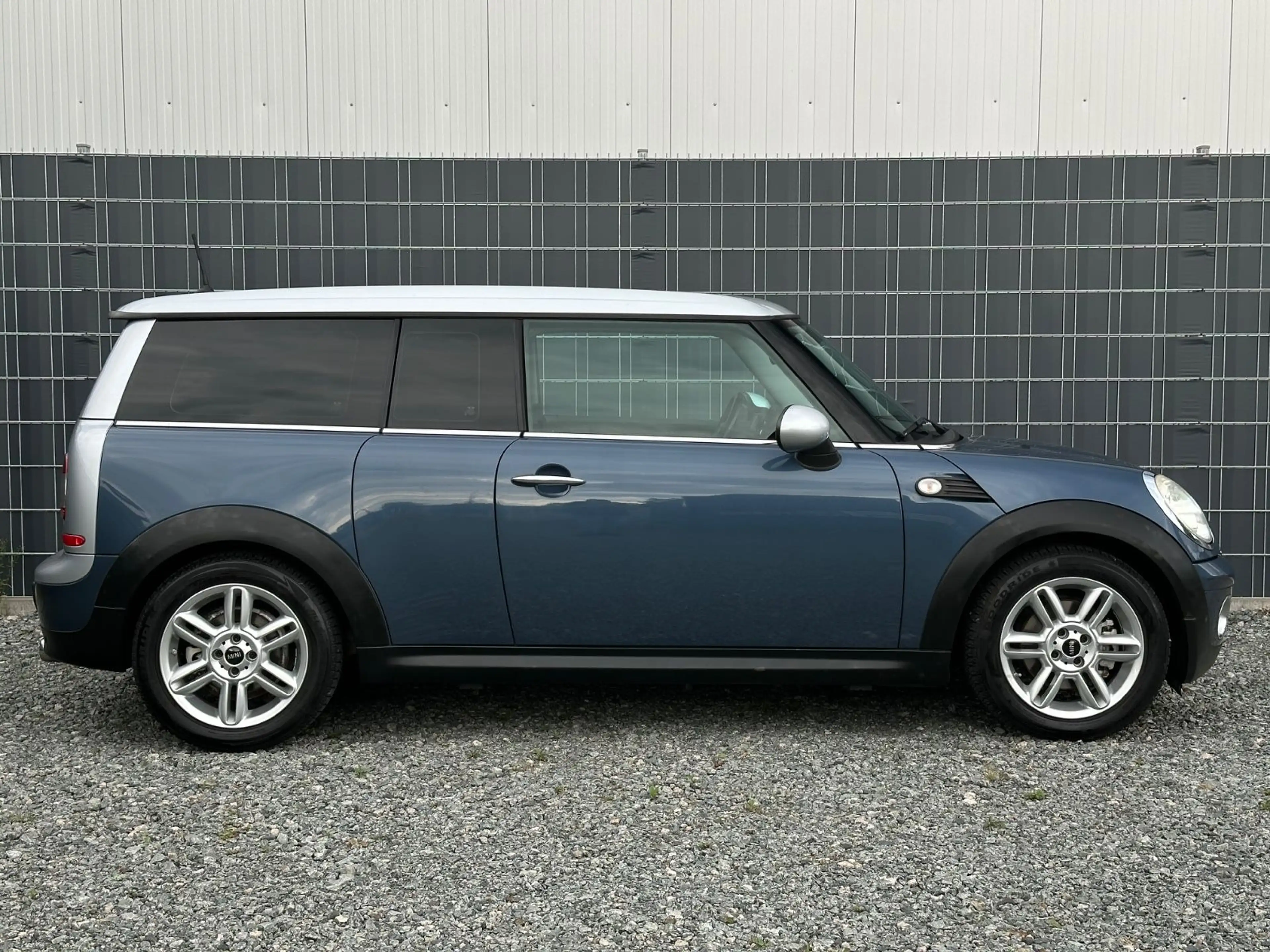 MINI Cooper Clubman Klima SHZ Xenon PDC Navi — photo 6