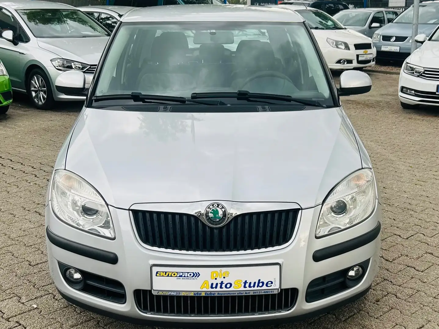 Skoda Fabia 5-Trg. 1.2  Ambiente mit Klima,ESP-ABS-Met.NSW Silver - 1