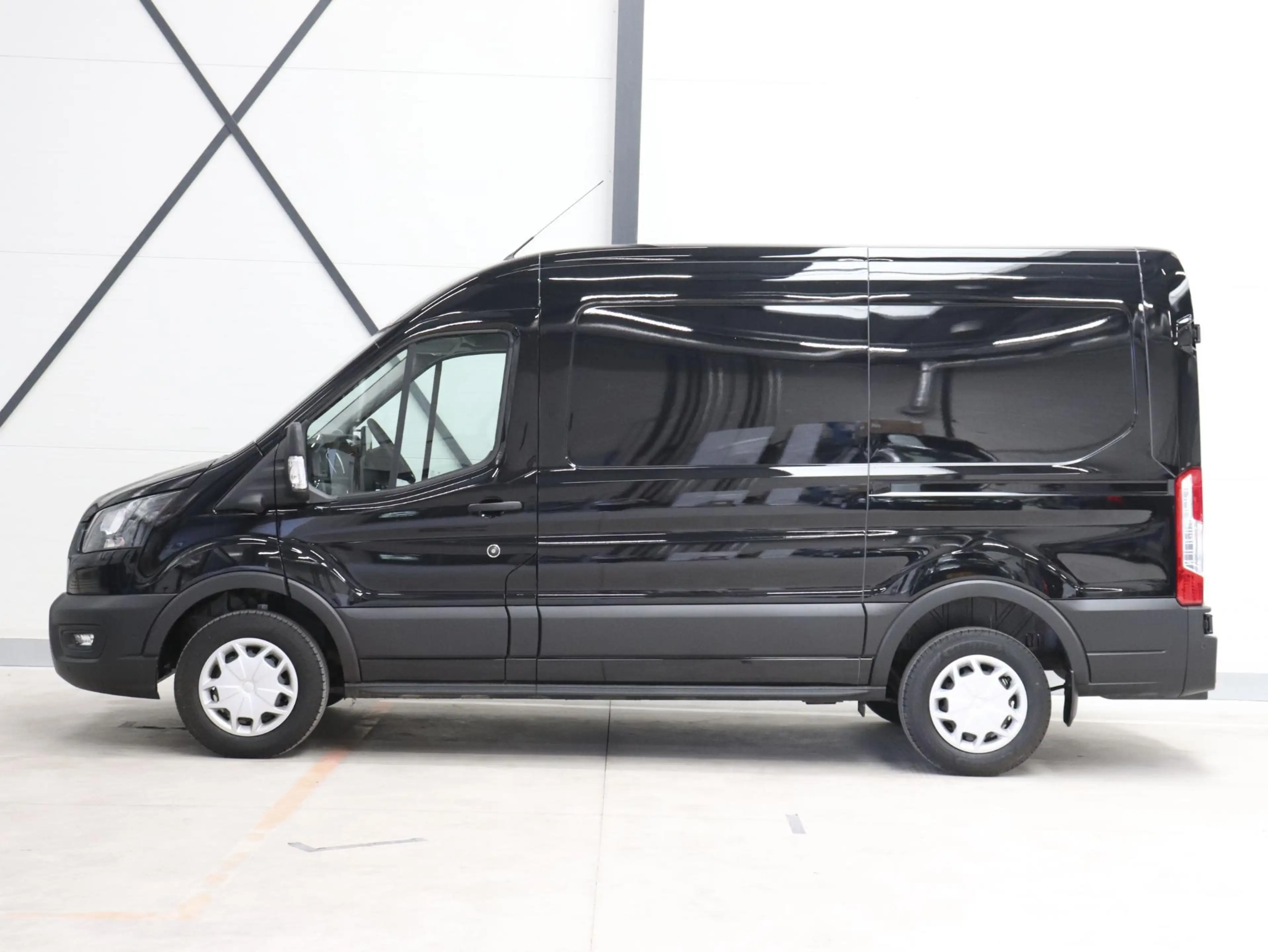 Ford Transit 130pk L2H2 Automaat Trekhaak Airco 360°Camera DAB+ — photo 6