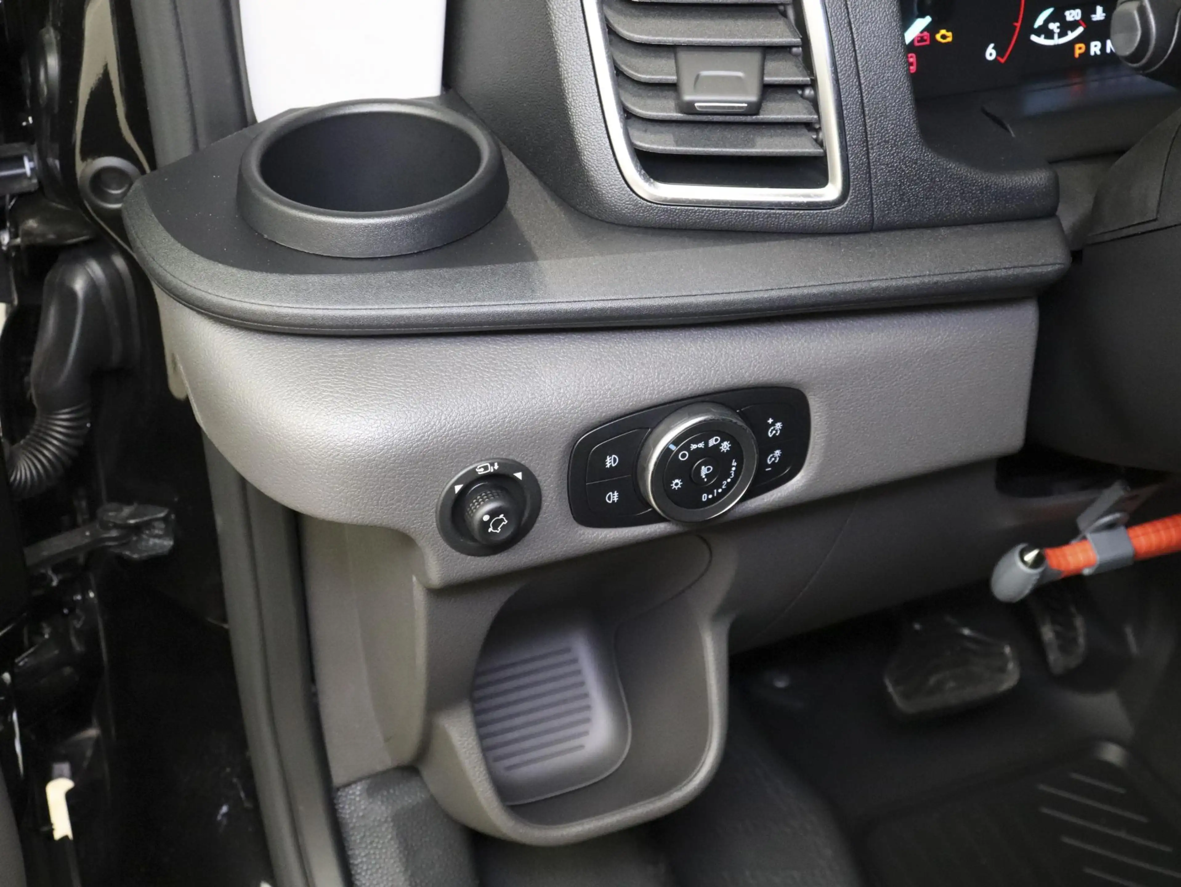 Ford Transit 130pk L2H2 Automaat Trekhaak Airco 360°Camera DAB+ — photo 25