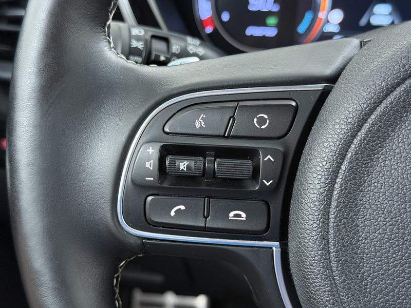 Kia e-Niro ExecutiveLine 64kWh SOH 100% Warmtepomp Panoramada — photo 34