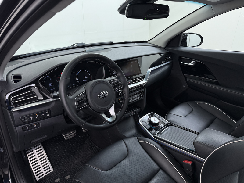 Kia e-Niro ExecutiveLine 64kWh SOH 100% Warmtepomp Panoramada — photo 11