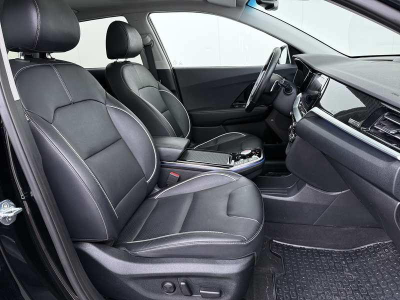 Kia e-Niro ExecutiveLine 64kWh SOH 100% Warmtepomp Panoramada — photo 39
