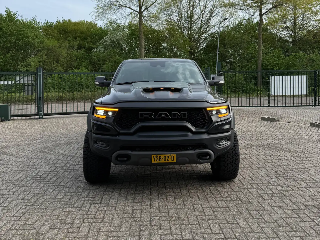Dodge RAM 2022 — фото 15