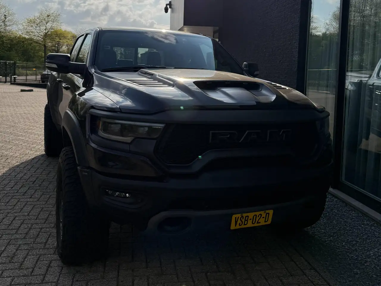 Dodge RAM 2022 — фото 12