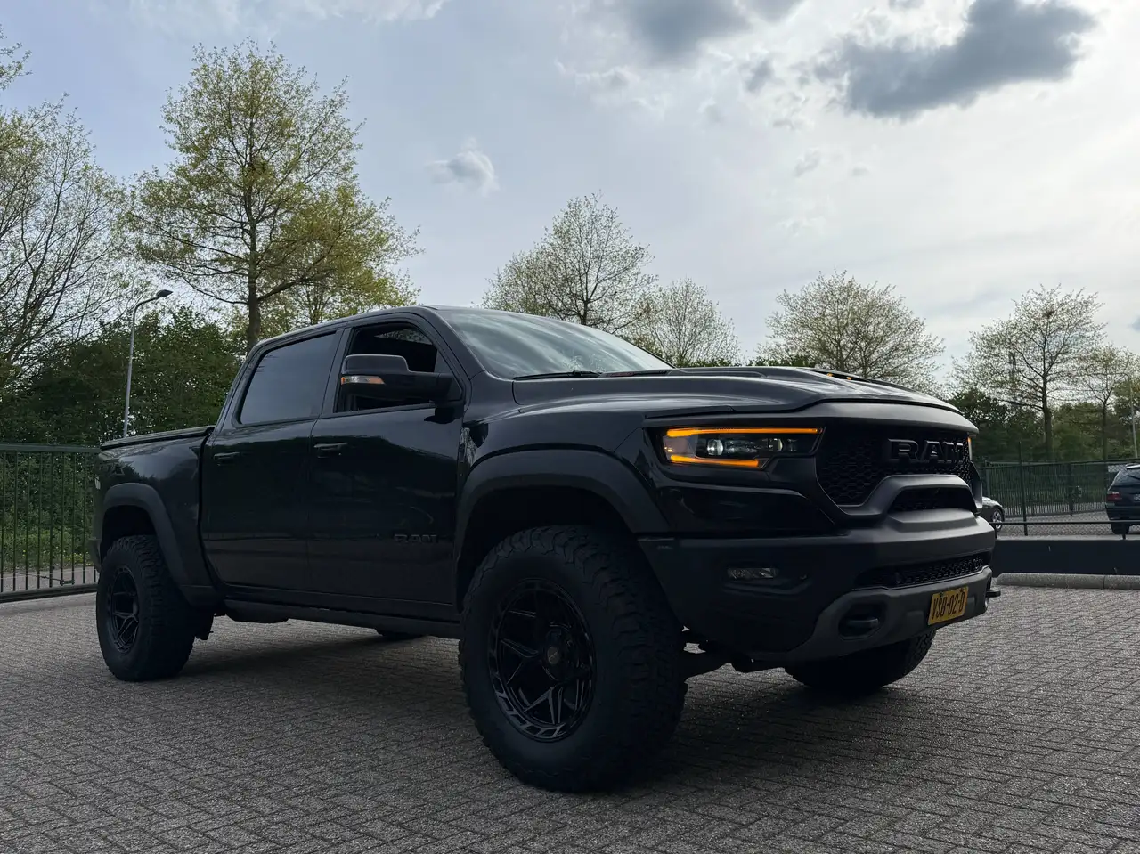 Dodge RAM 2022 — фото 11