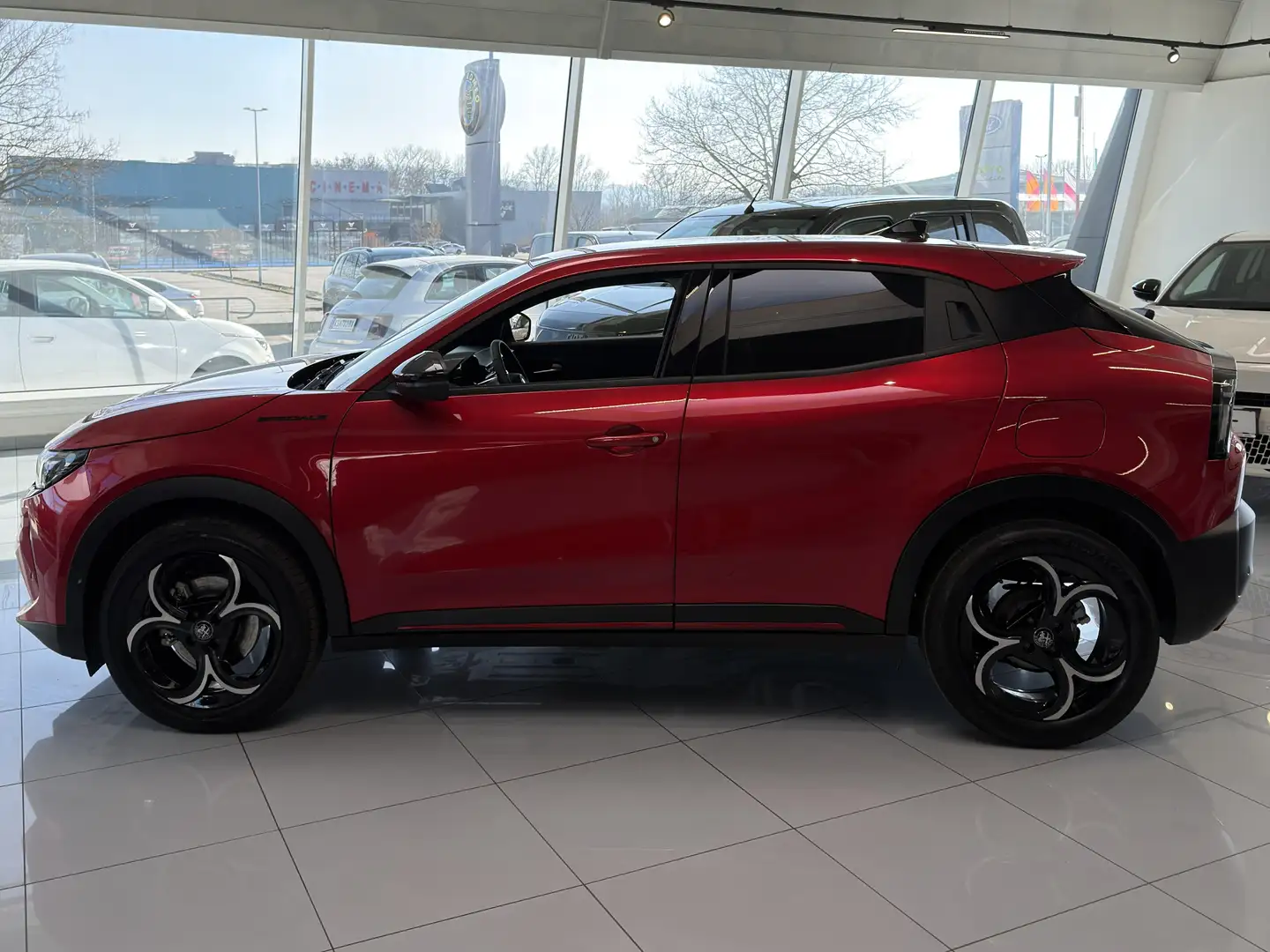 Alfa Romeo Junior Junior Ibrida Speciale 1.2 MHEV, ACC, Keyless, ... Rot - 2