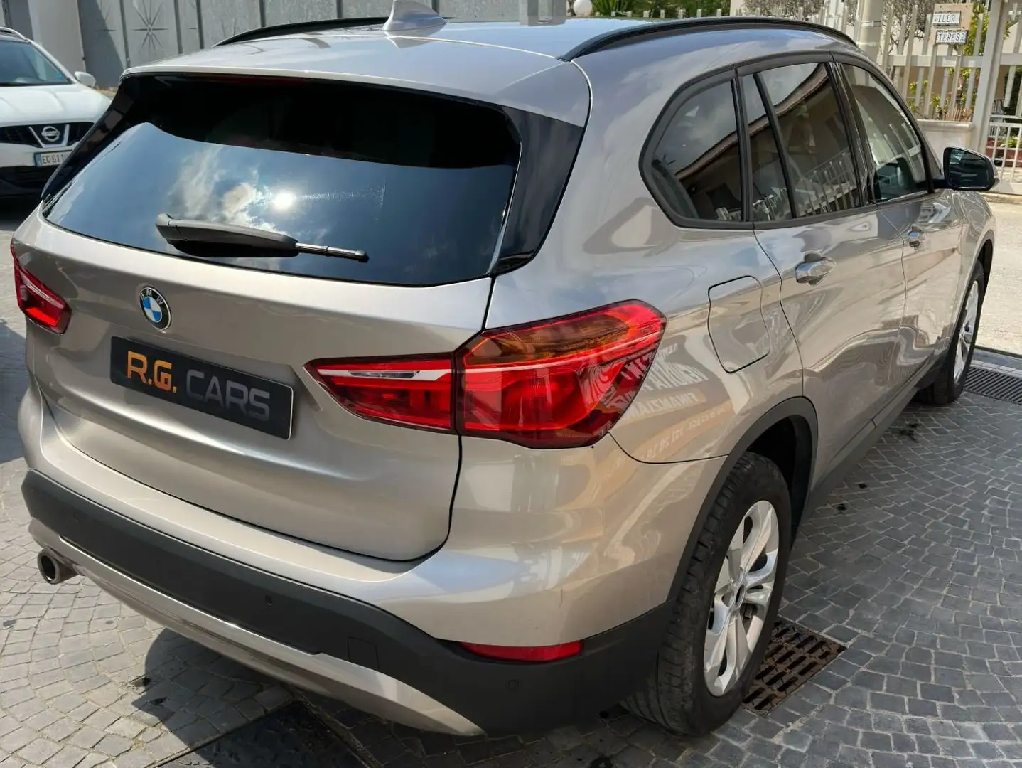 BMW X1 sdrive16d Or - 2