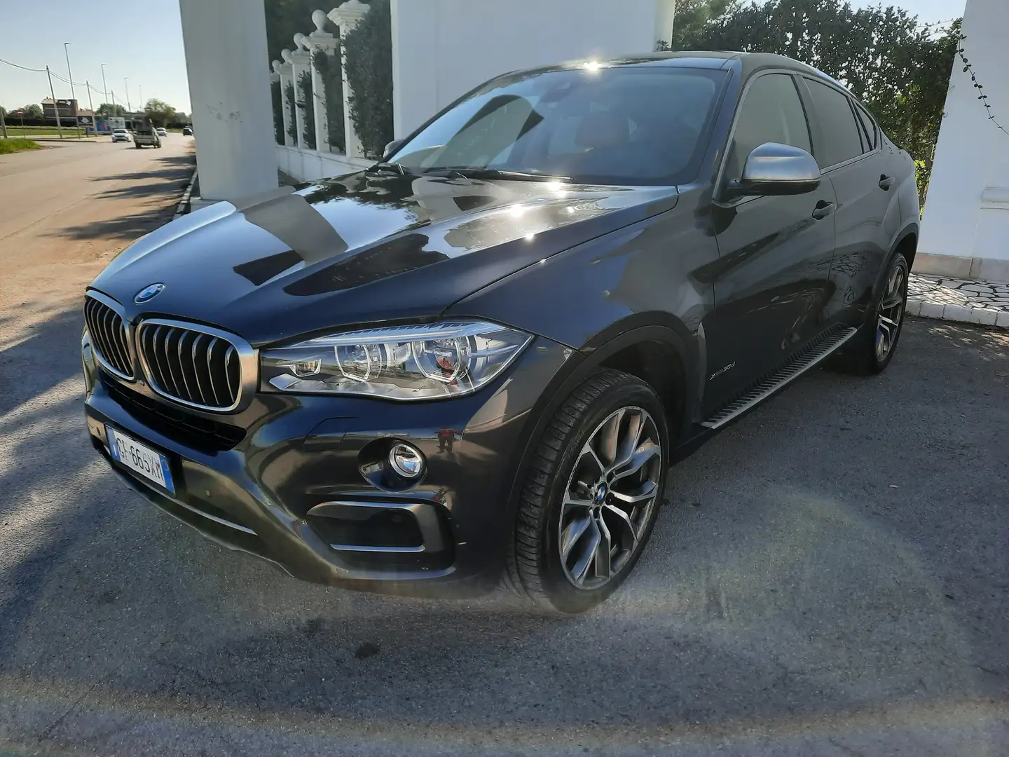 BMW X6 X6 F16 xdrive30d 258cv auto,BUONISSIME CONDIZIONI Gris - 2