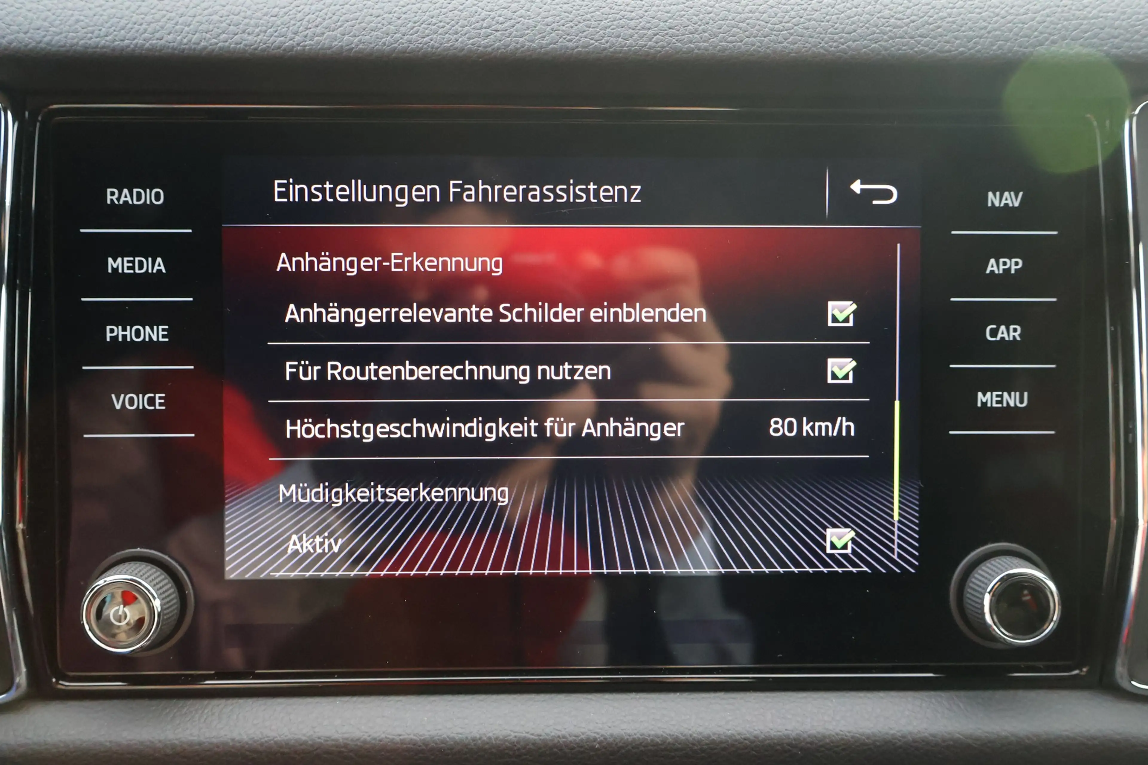 Skoda Kodiaq 2.0 TDI Sportline 4x4 LED Navi ACC DCC — photo 15