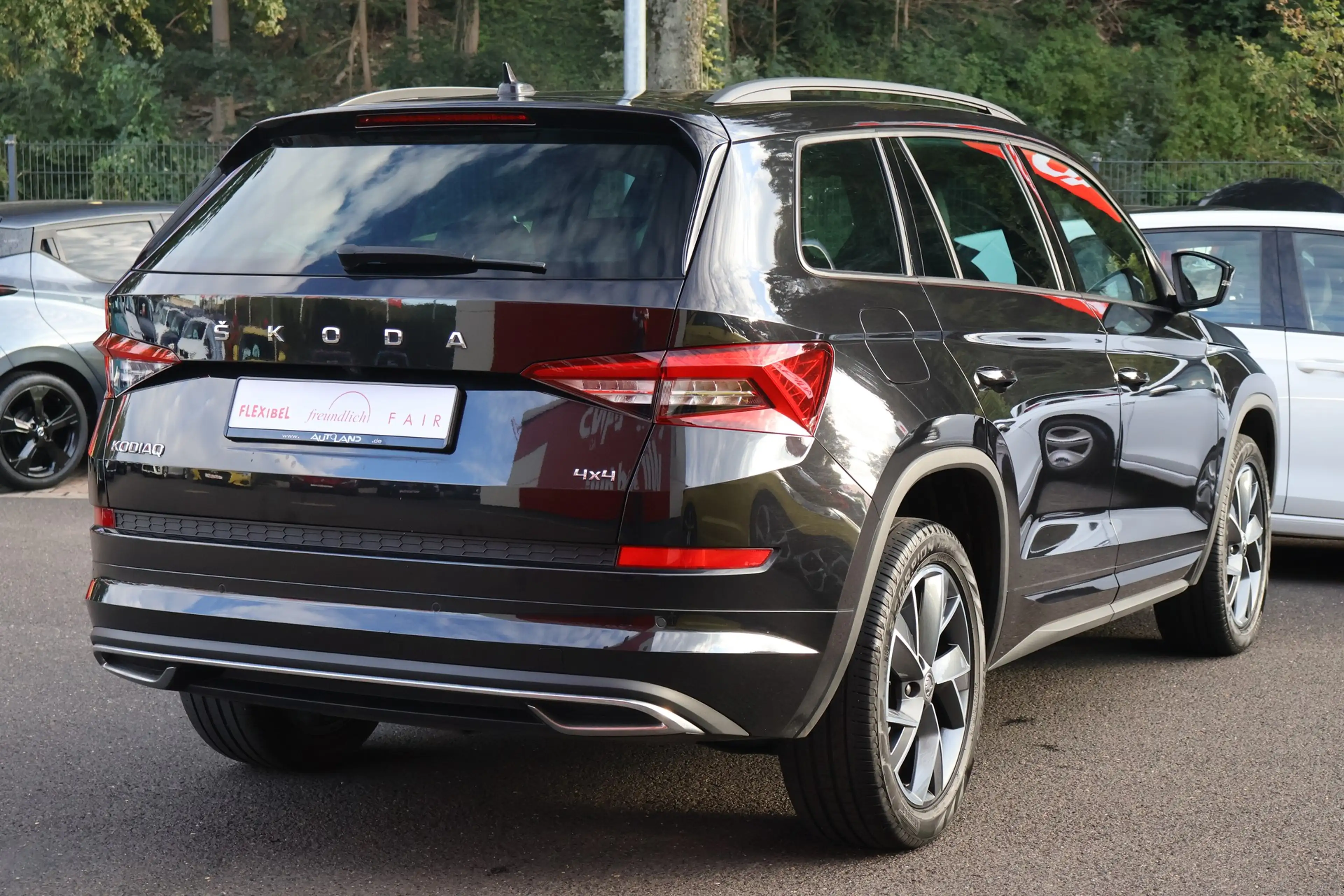 Skoda Kodiaq 2.0 TDI Sportline 4x4 LED Navi ACC DCC — photo 4