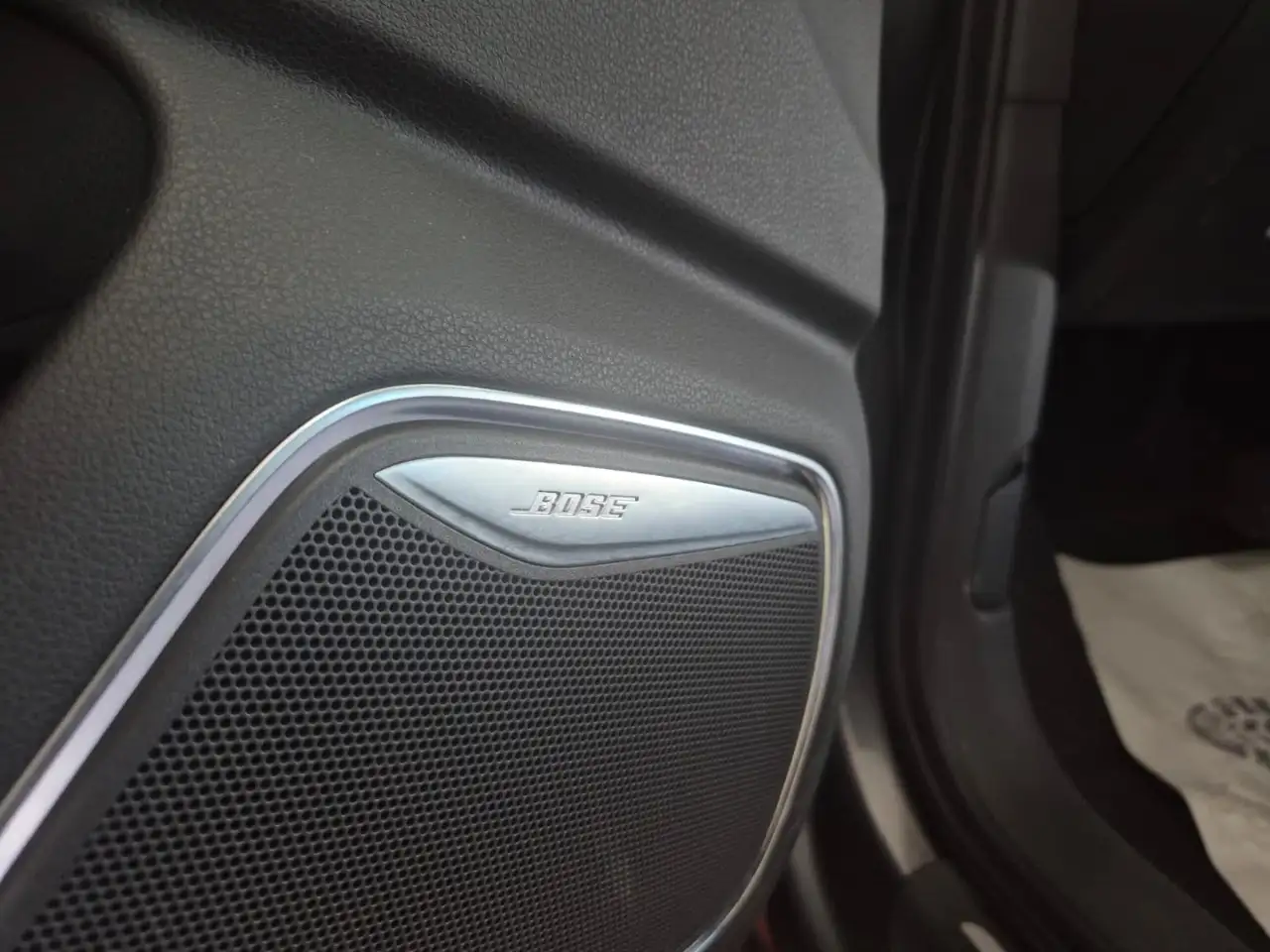 Audi Q3 — photo 9 sur 34