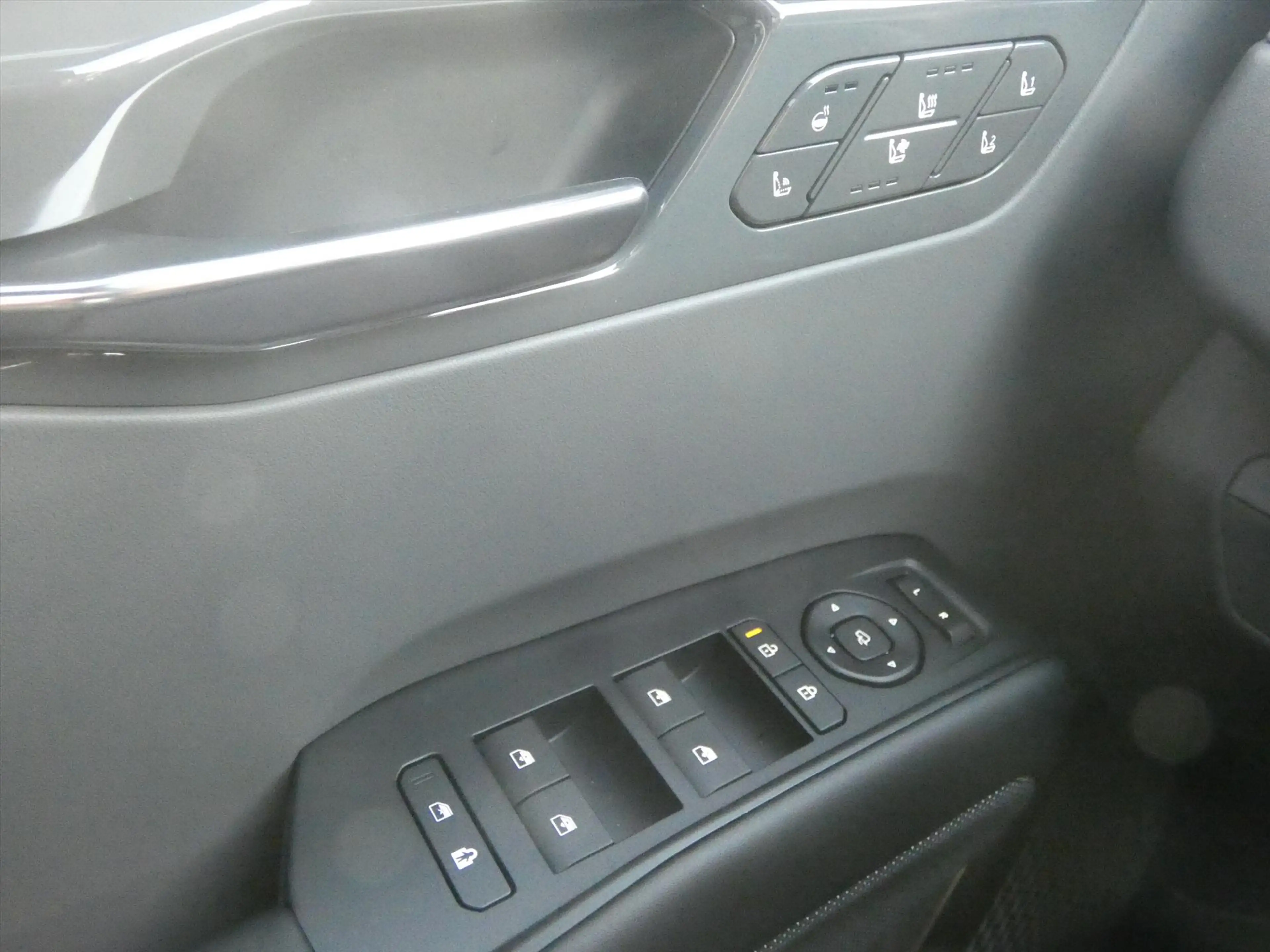 Kia EV9 99,8kWh 384pk AWD Dual Motor GT-Line — photo 21