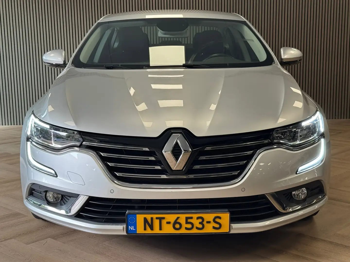 Renault Talisman 1.6 TCe Zen AUT. AIRCO PDC NAVIGATIE KEYLESS-GO SF Grau - 2