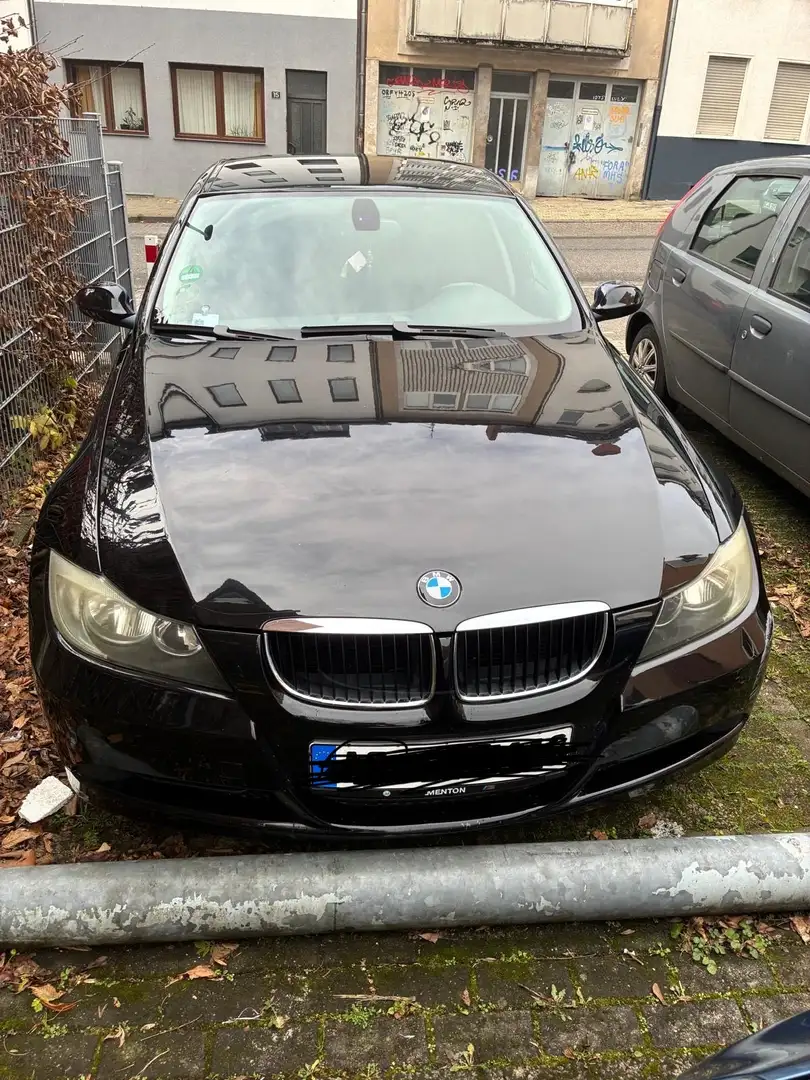 BMW 318 318i - 1