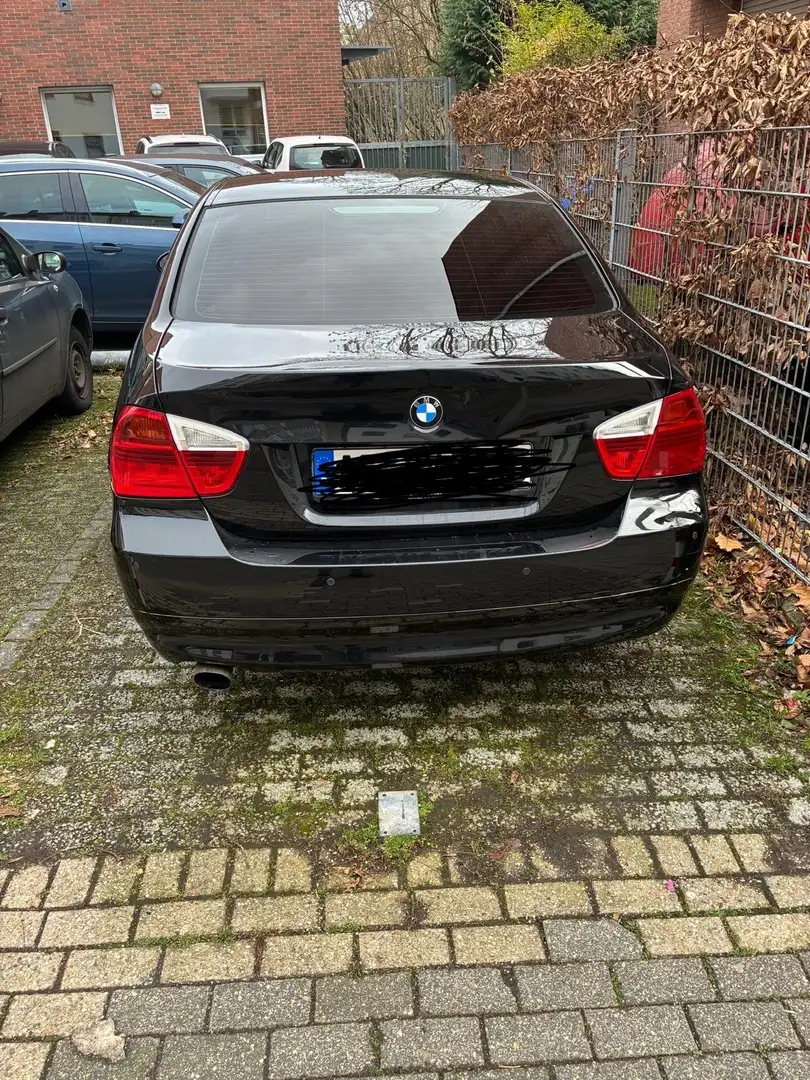 BMW 318 318i - 2