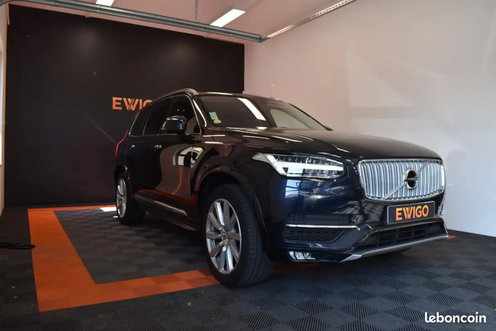 Volvo XC90 2.0 D5 235ch INSCRIPTION GEARTRONIC SUIVI GARANTIE Modrá - 1