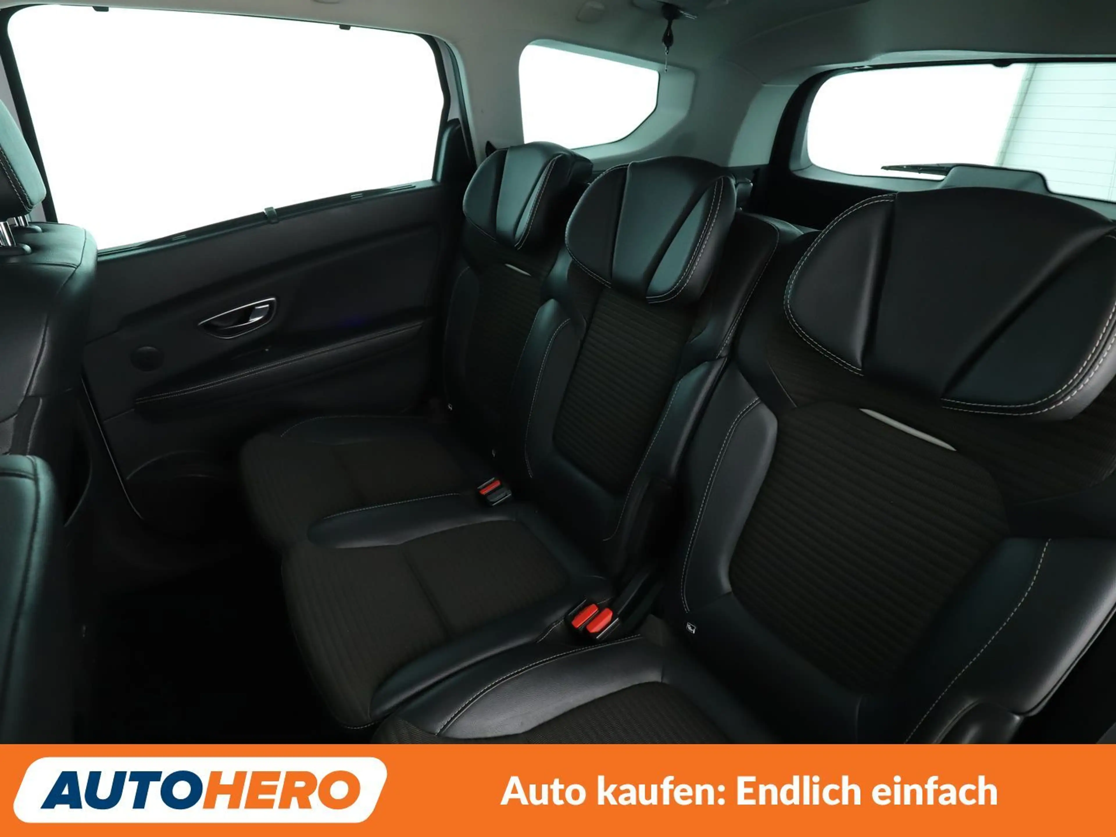 Renault Grand Scenic 1.3 TCe Energy BOSE-Edition Aut.*NAVI*TEMPO*PDC* — photo 14