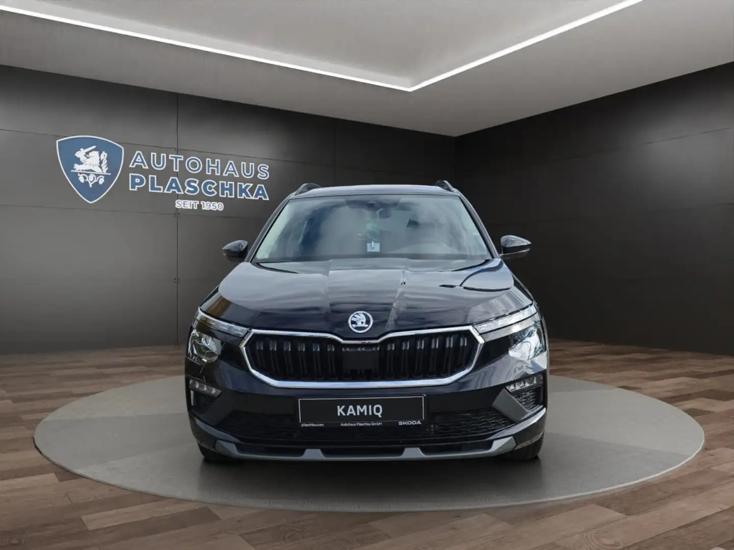 Skoda Kamiq Tour 1,5 TSI 110 kW 7-Gang-DSG Klima Schwarz - 2