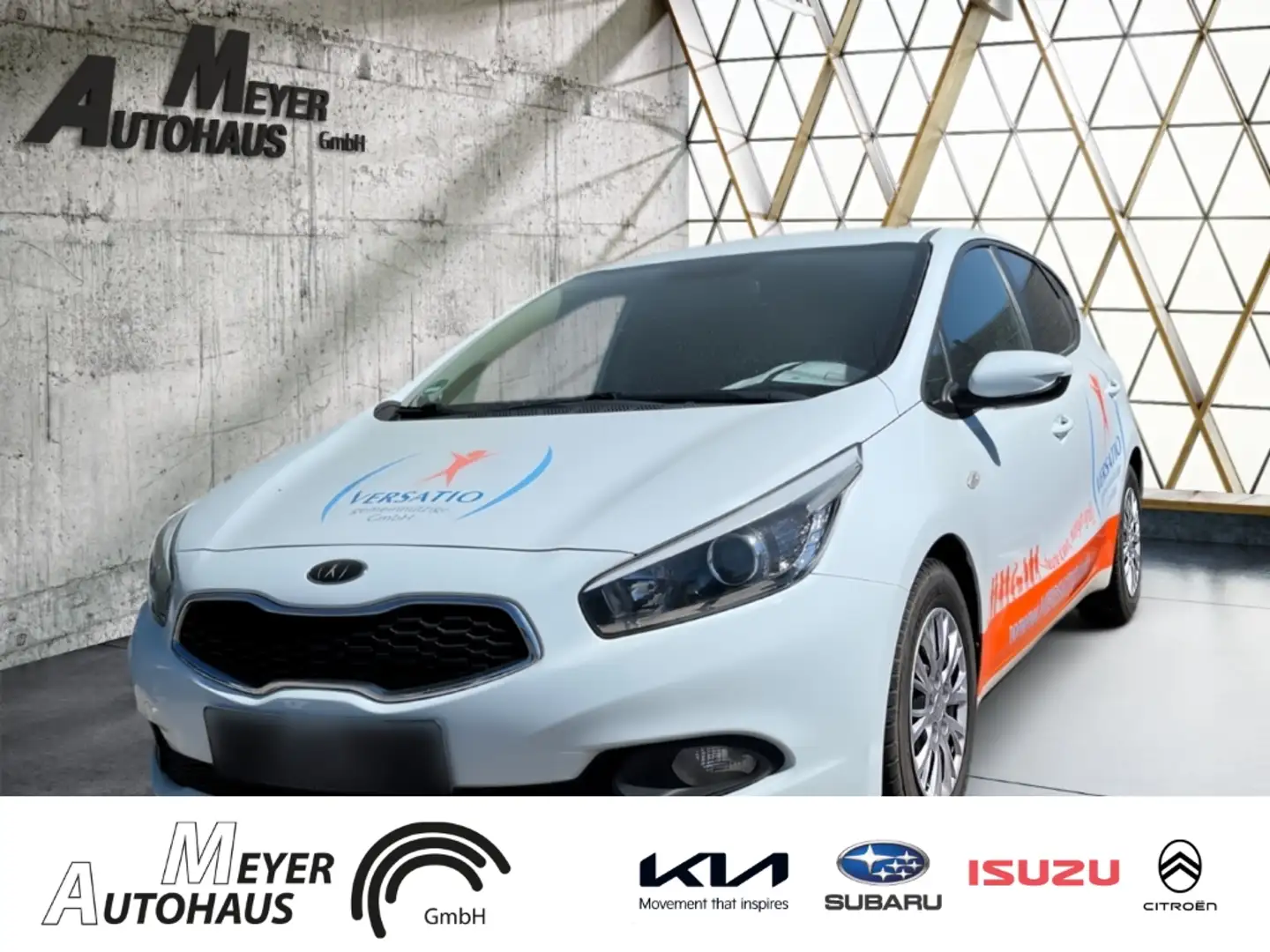 Kia Ceed / cee'd 1.4 ENTRY Manuell + Klima+elektr. Fensterheber Bílá - 1