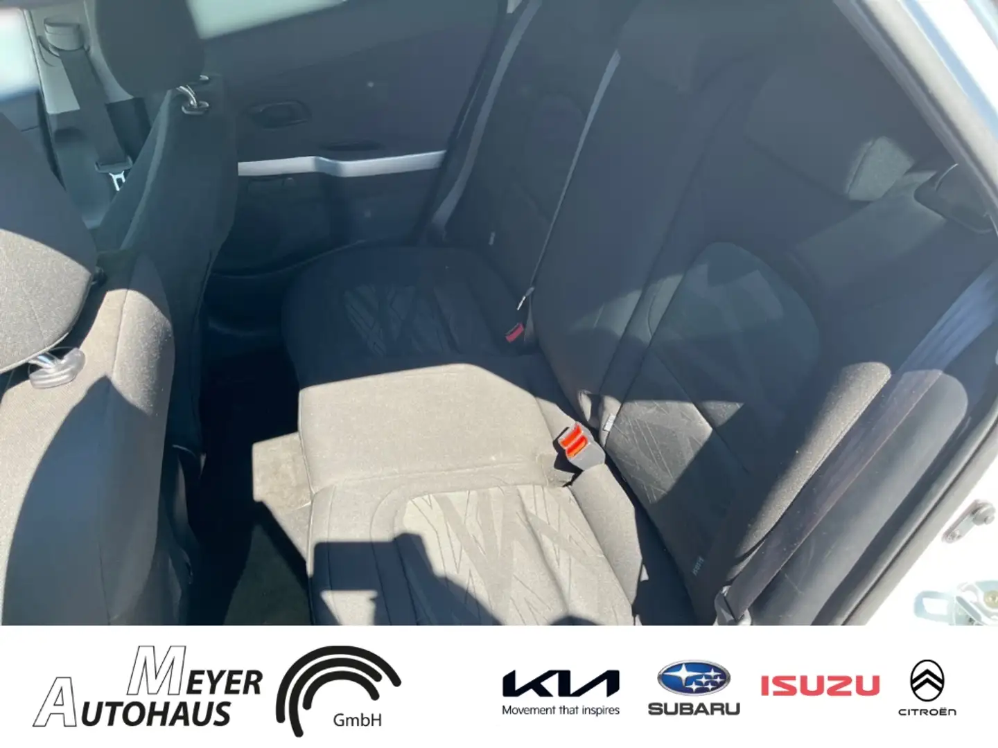 Kia Ceed / cee'd 1.4 ENTRY Manuell + Klima+elektr. Fensterheber Weiß - 2