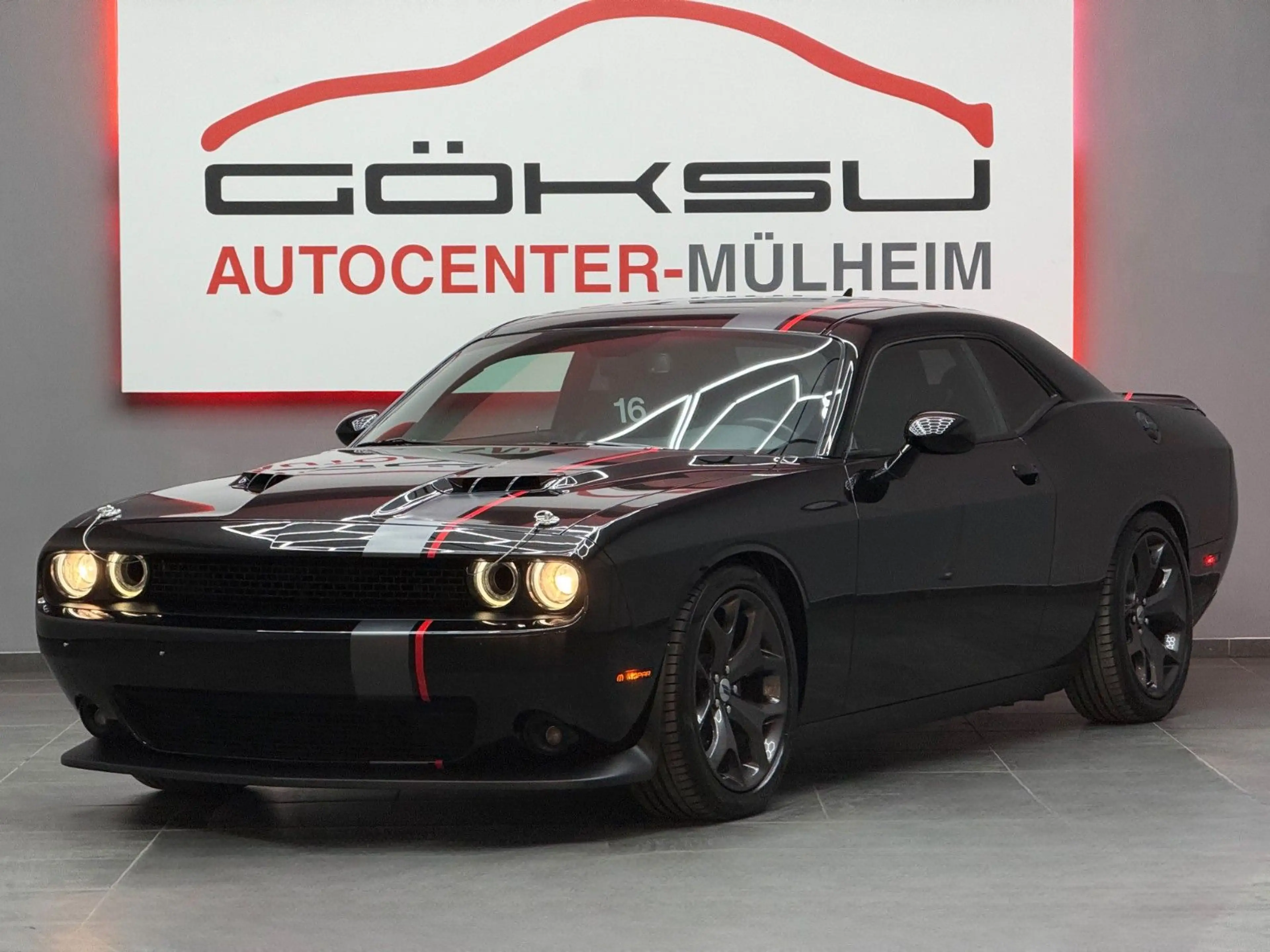 Dodge Challenger SXT PLUS*Coupe*Alpine*Navi*20ZOLL*SHZ