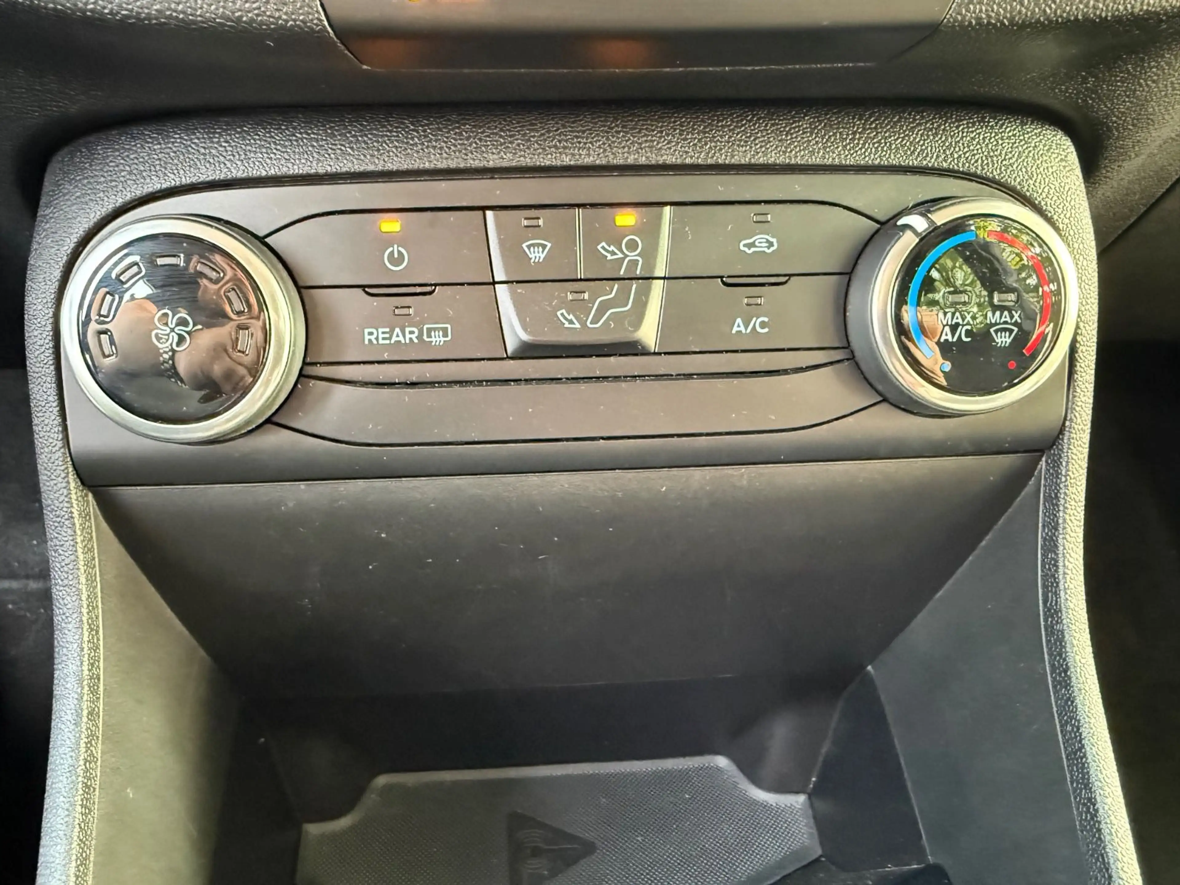 Ford Fiesta Trend ORIGINAL Austauschmotor Klima BT — photo 12