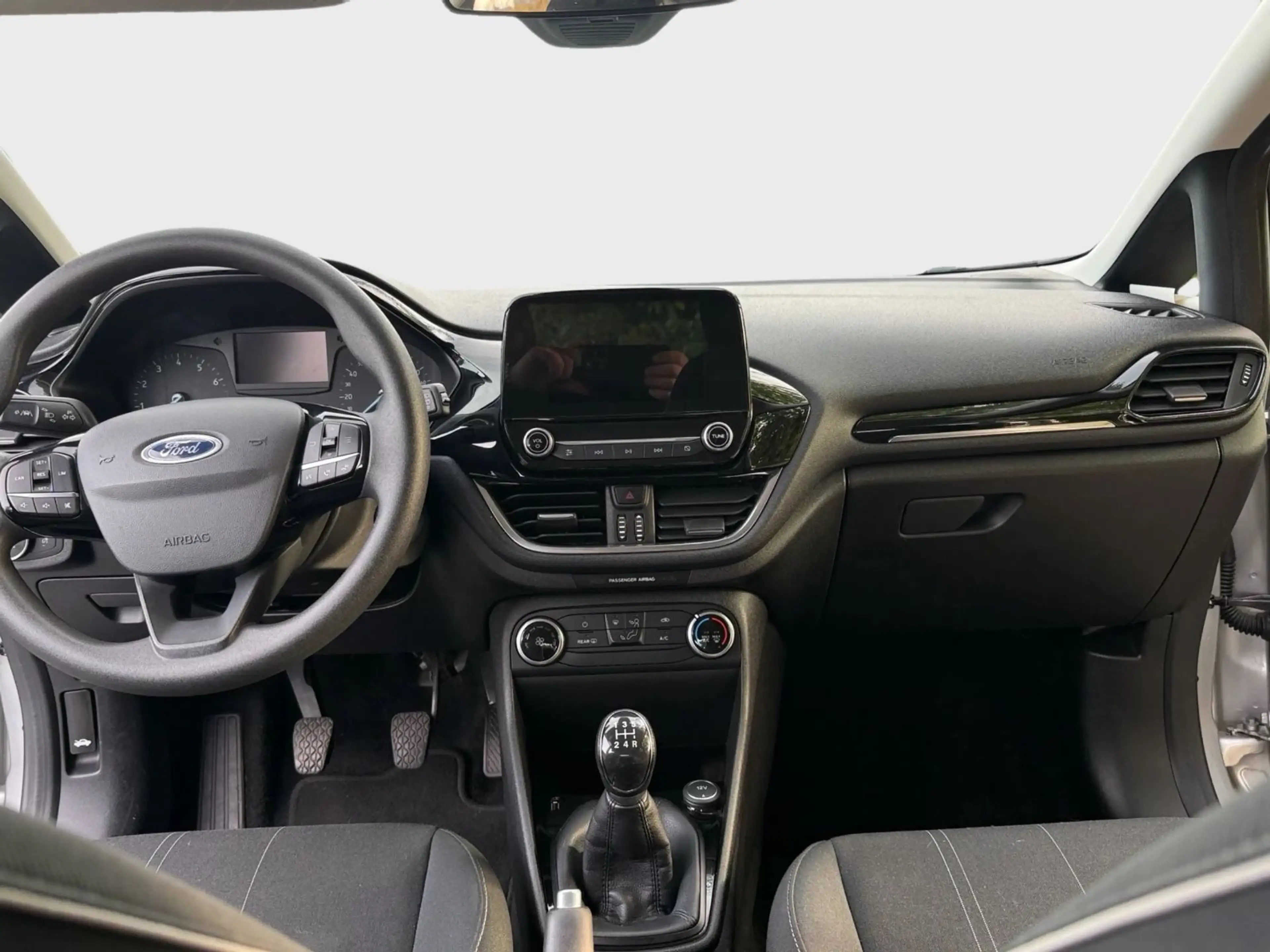 Ford Fiesta Trend ORIGINAL Austauschmotor Klima BT — photo 10