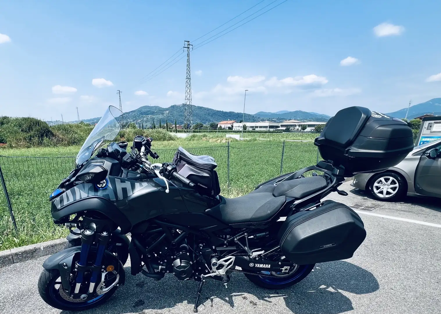 Yamaha Niken GT - 2