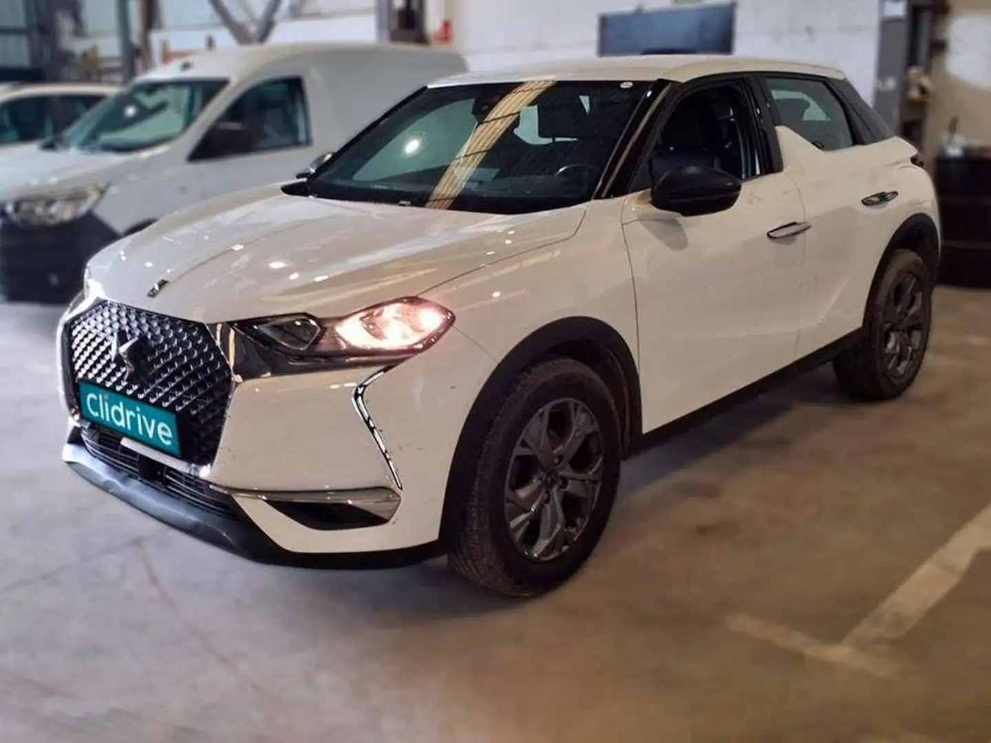 DS Automobiles DS 3 Crossback BlueHDi 81 kW Manual SO CHIC Blanco - 2