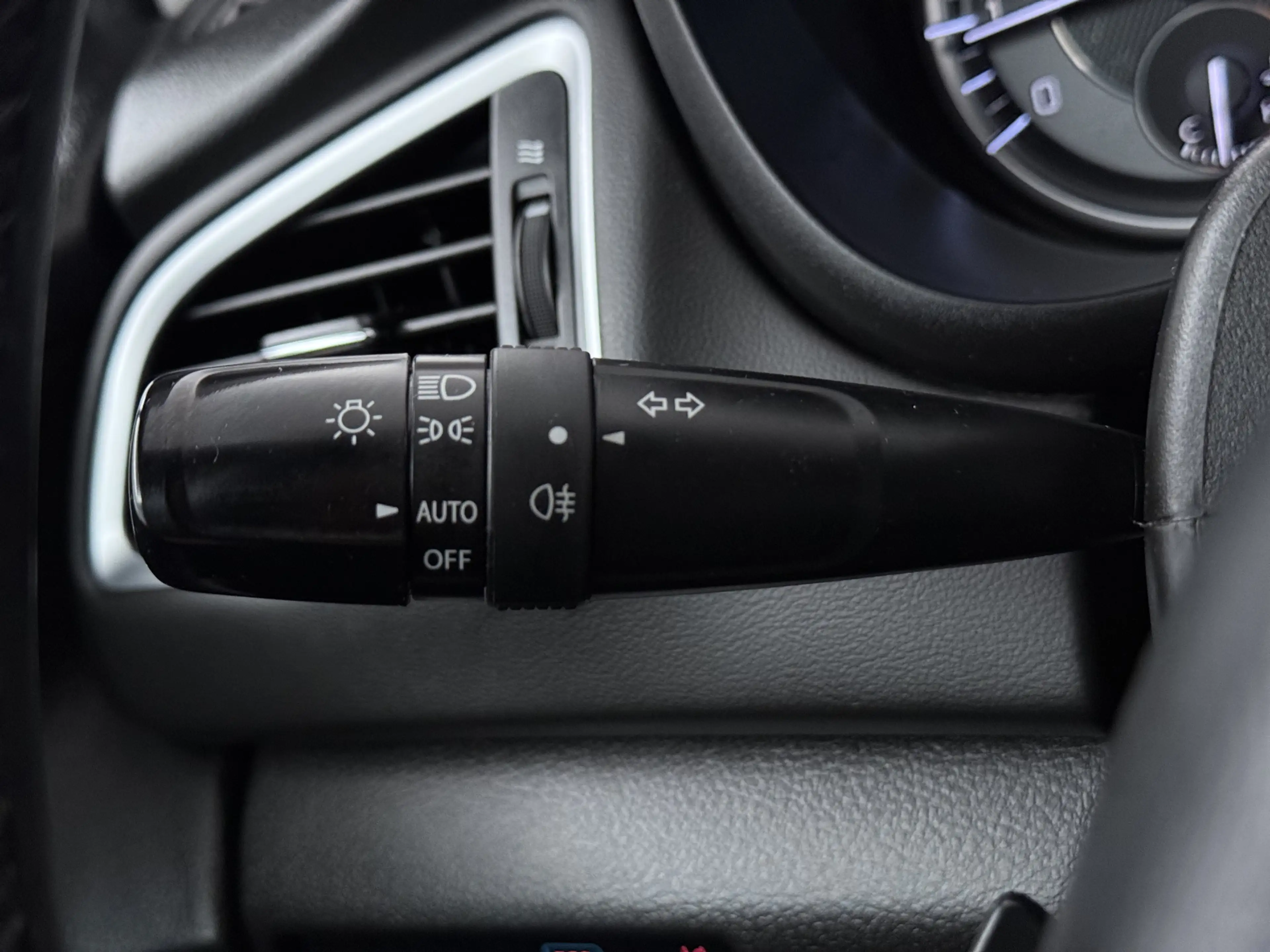 Suzuki S-Cross 1.5 Hybrid Style | Apple Carplay / Android Auto (N — photo 13