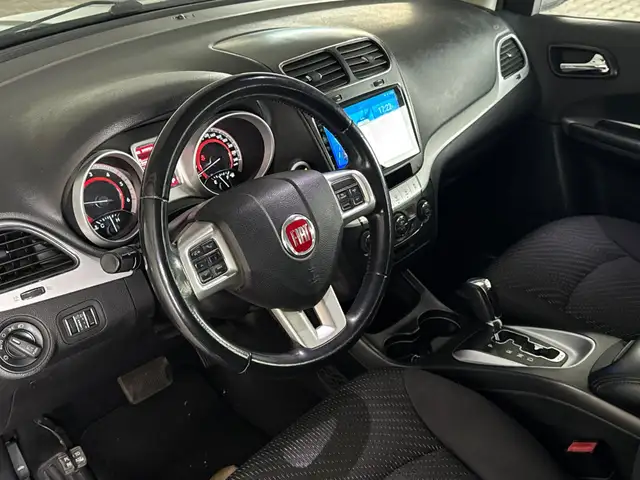 Fiat Freemont view 10
