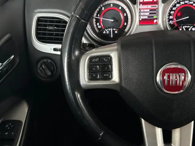 Fiat Freemont view 15
