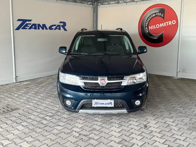 Fiat Freemont view 2