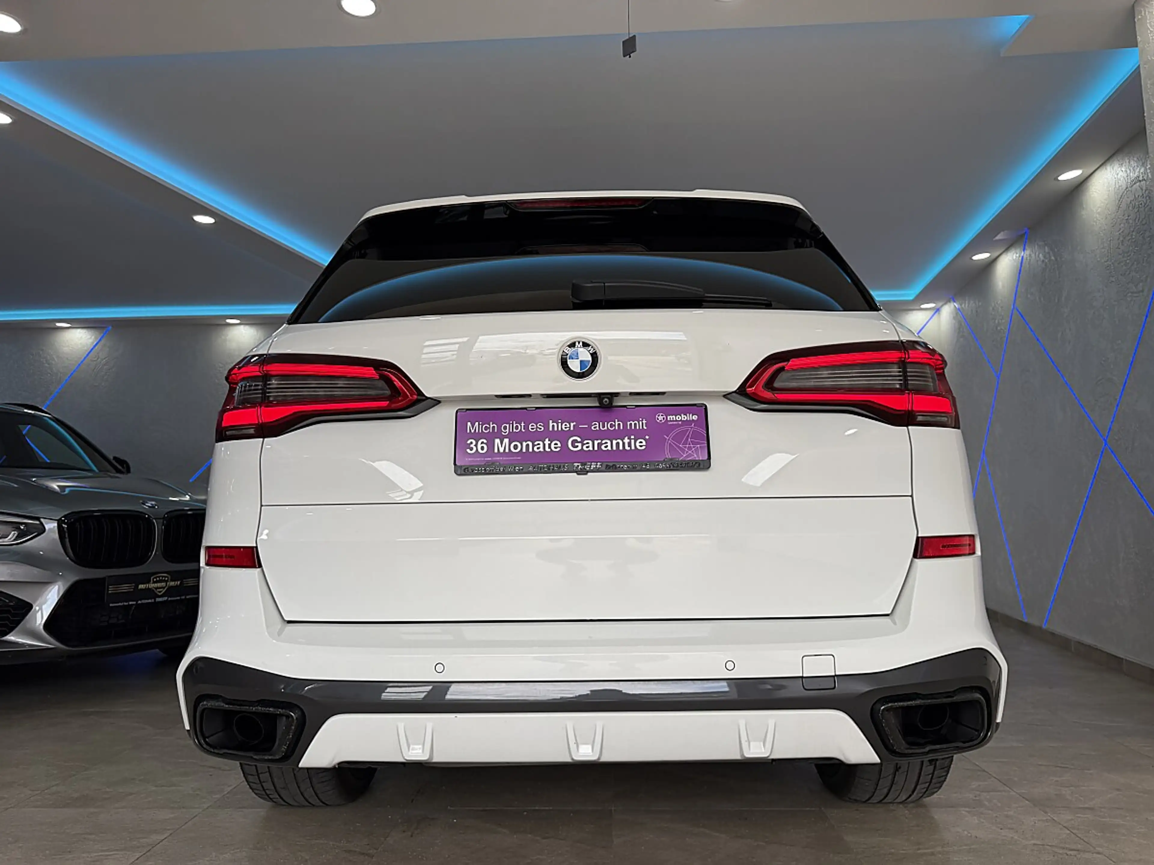 BMW X5 xDrive30d Aut.*M-SPORT*SKY-LOUNGE*7-SITZER*MASS... — photo 12