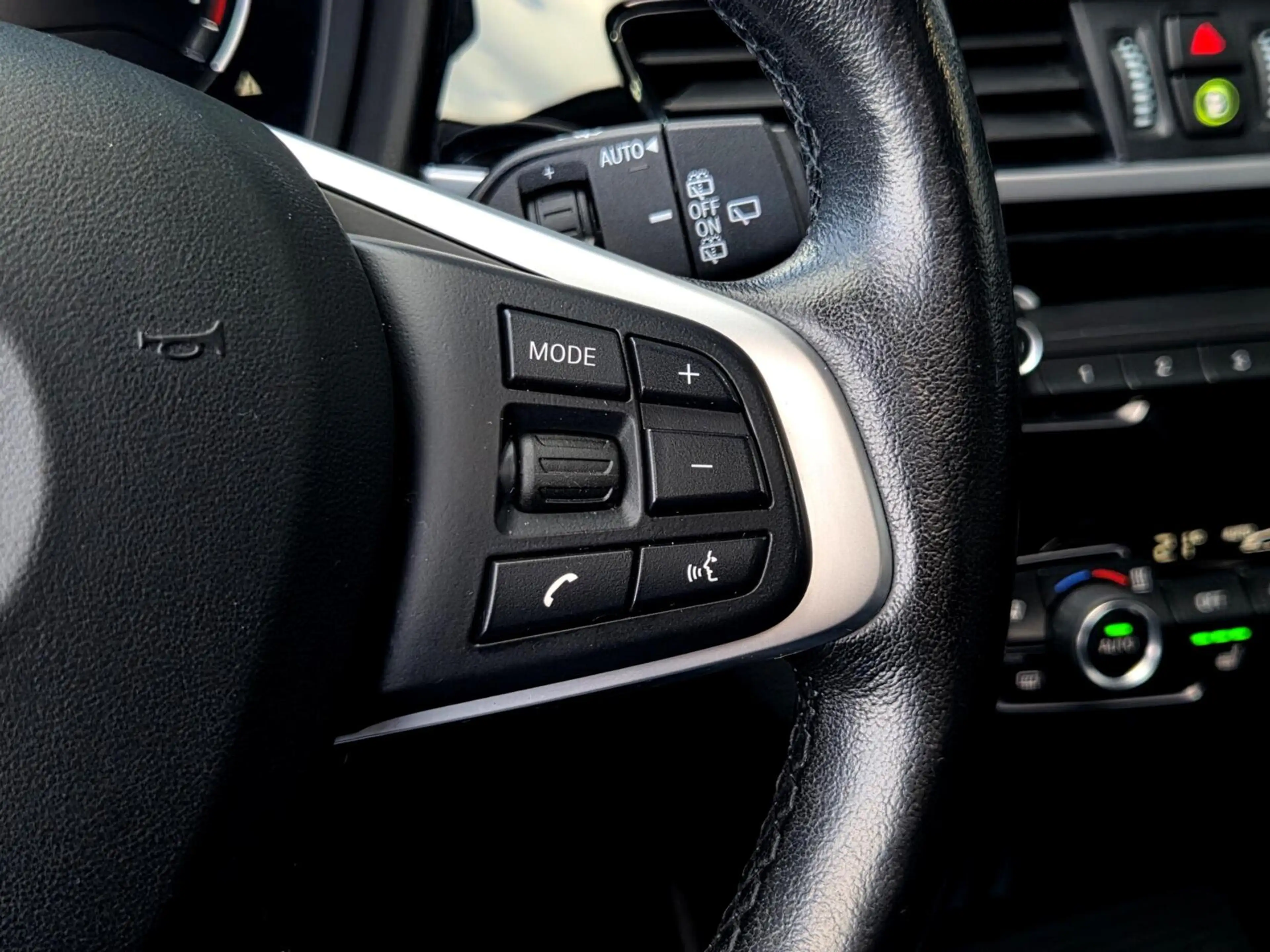 BMW X1 xDrive25e 220PK Executive Automaat |Pano|Clima|Tre — photo 33