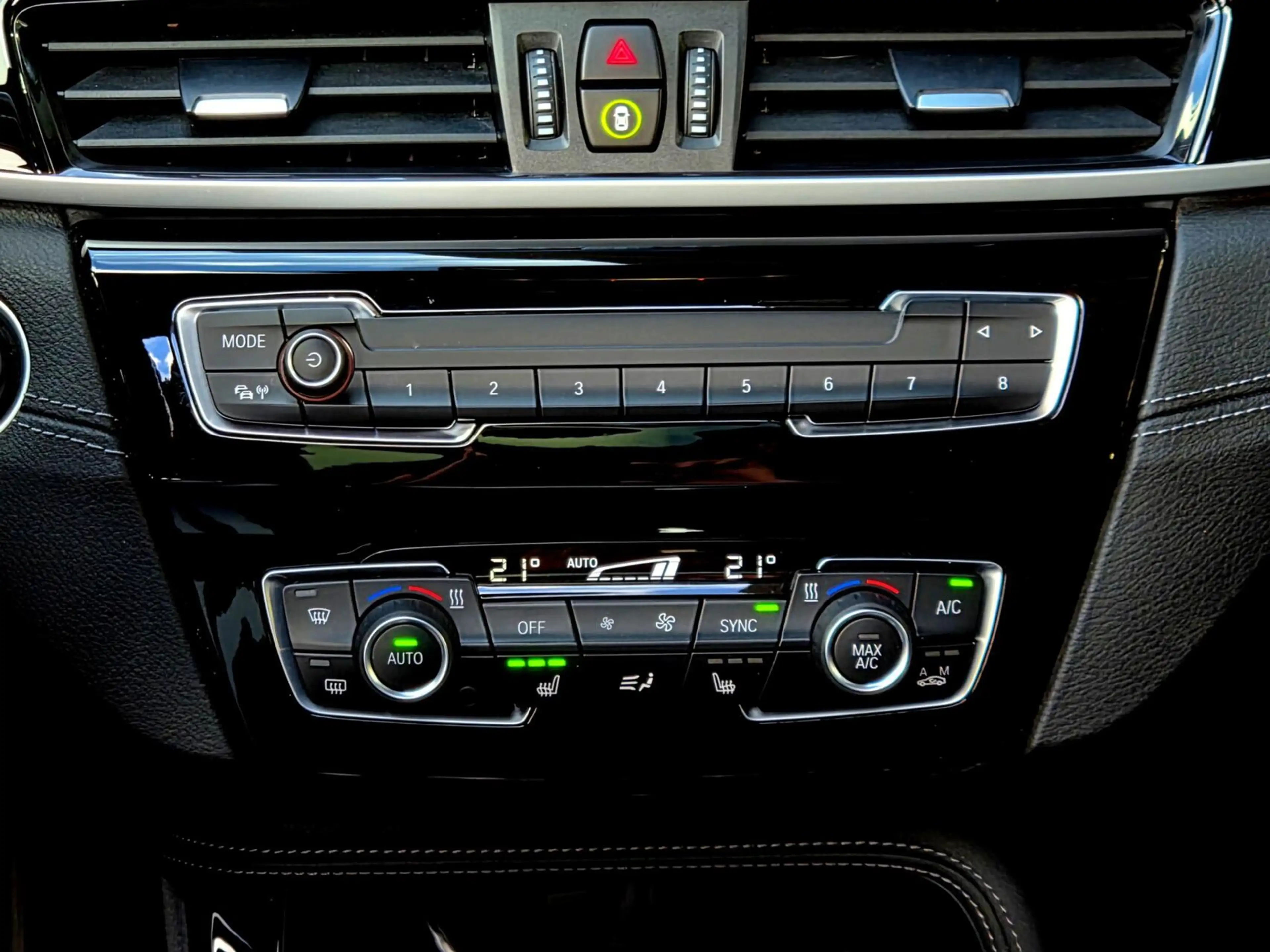 BMW X1 xDrive25e 220PK Executive Automaat |Pano|Clima|Tre — photo 19